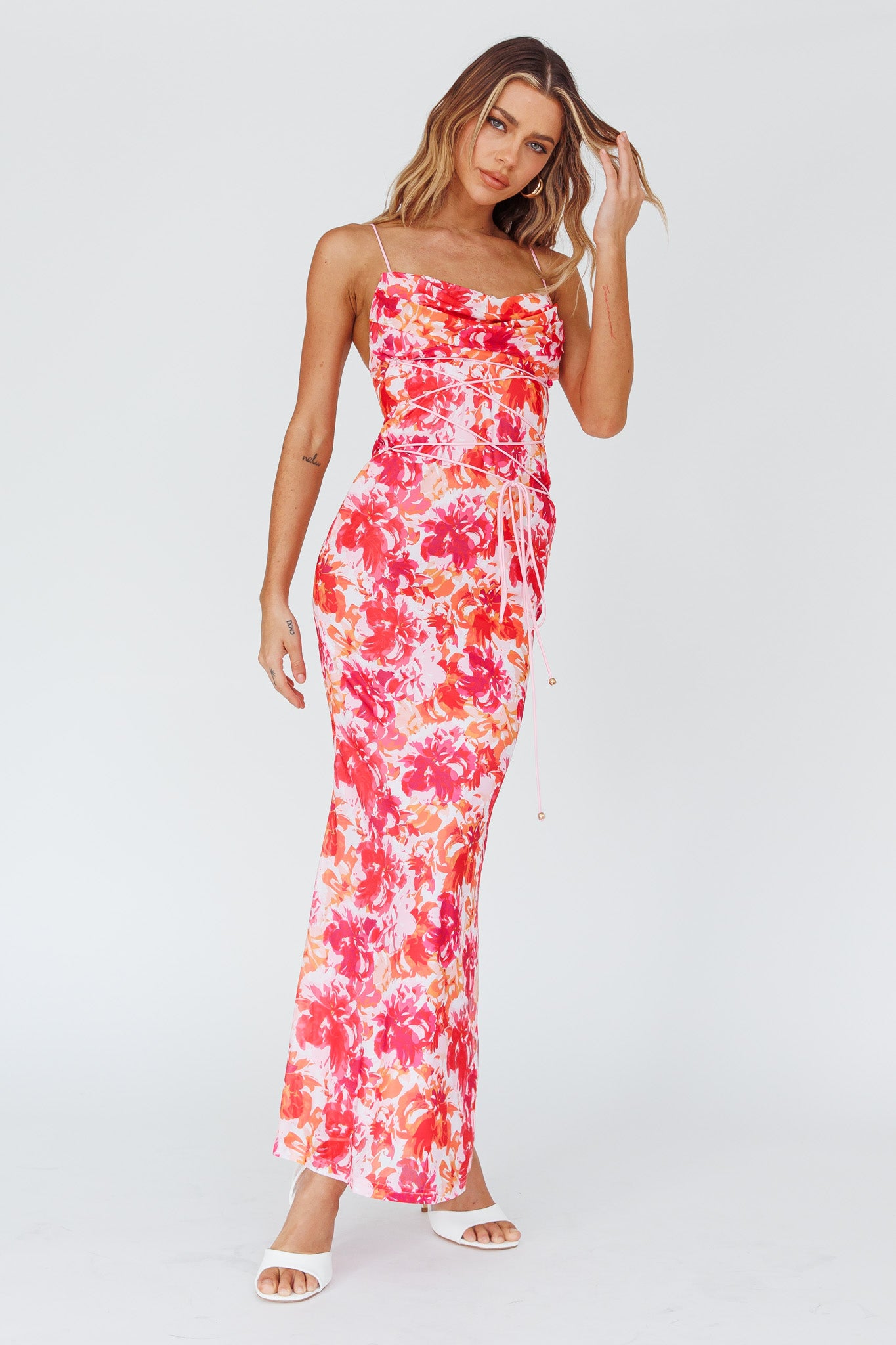 Teava Laced Waist Midi Dress Floral Red-Maymioy
