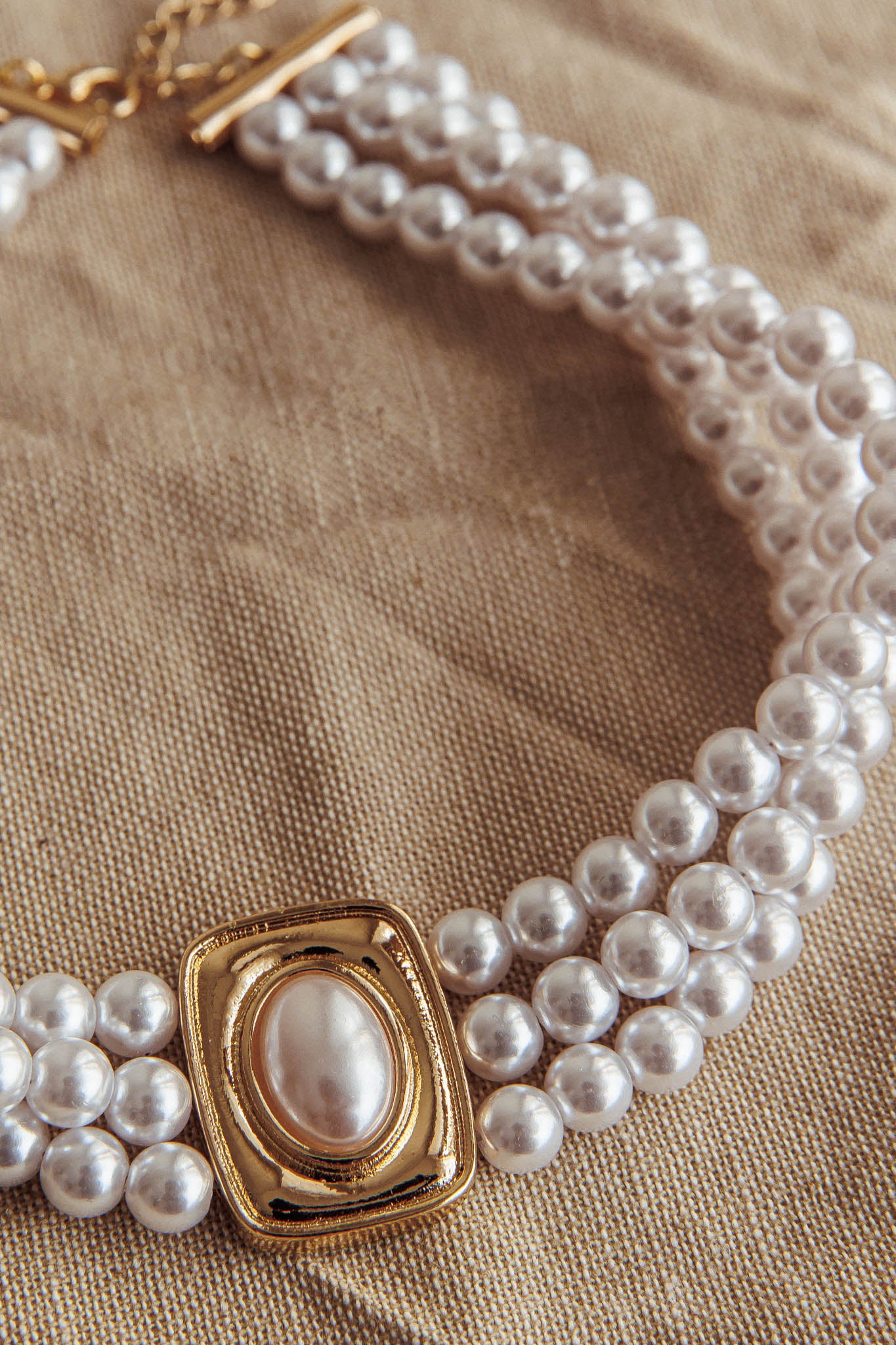 Tamra Squoval Pendant Necklace Gold Pearl-Maymioy