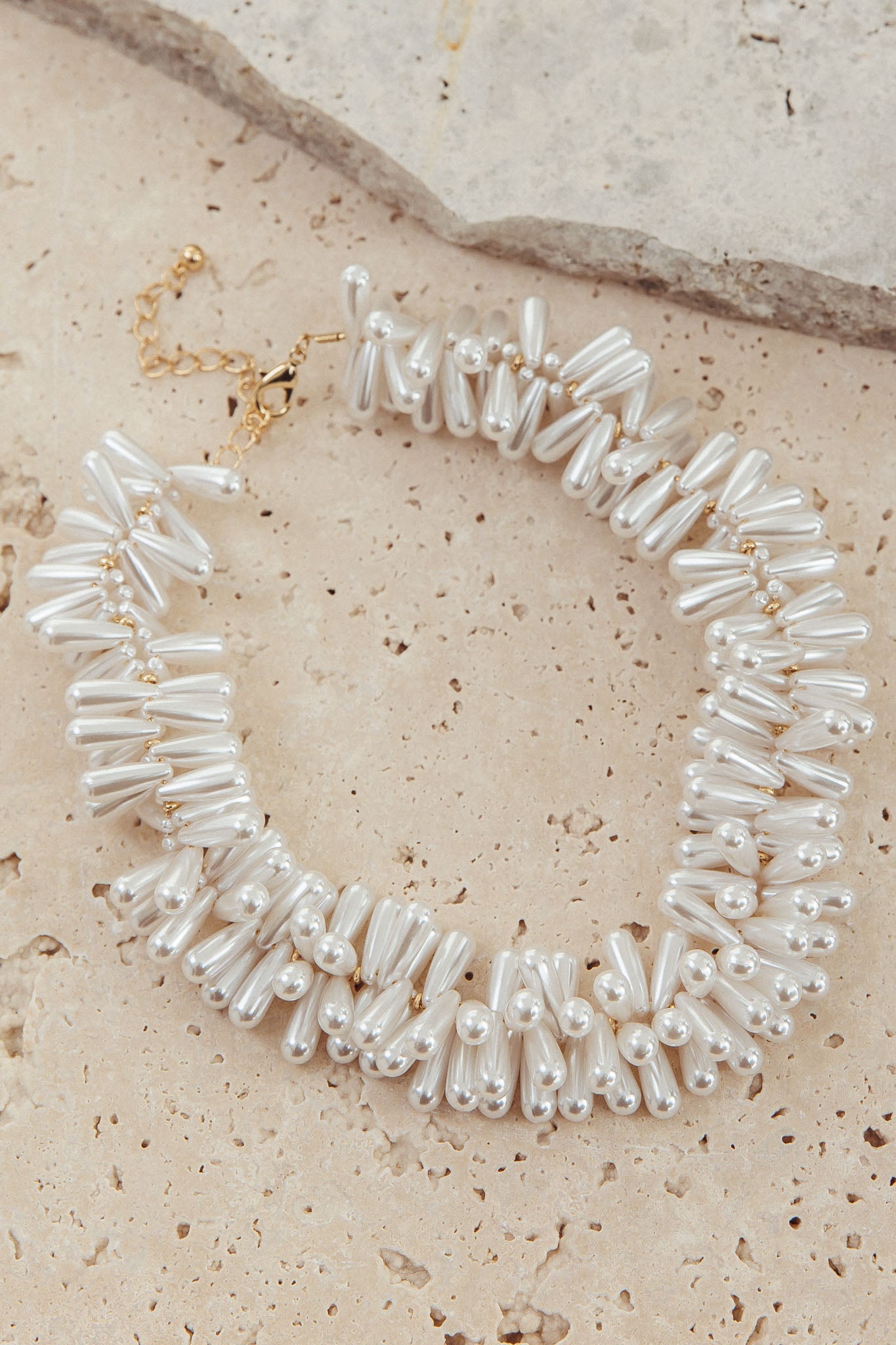 Cameron Teardrop Choker Necklace Pearl-Maymioy