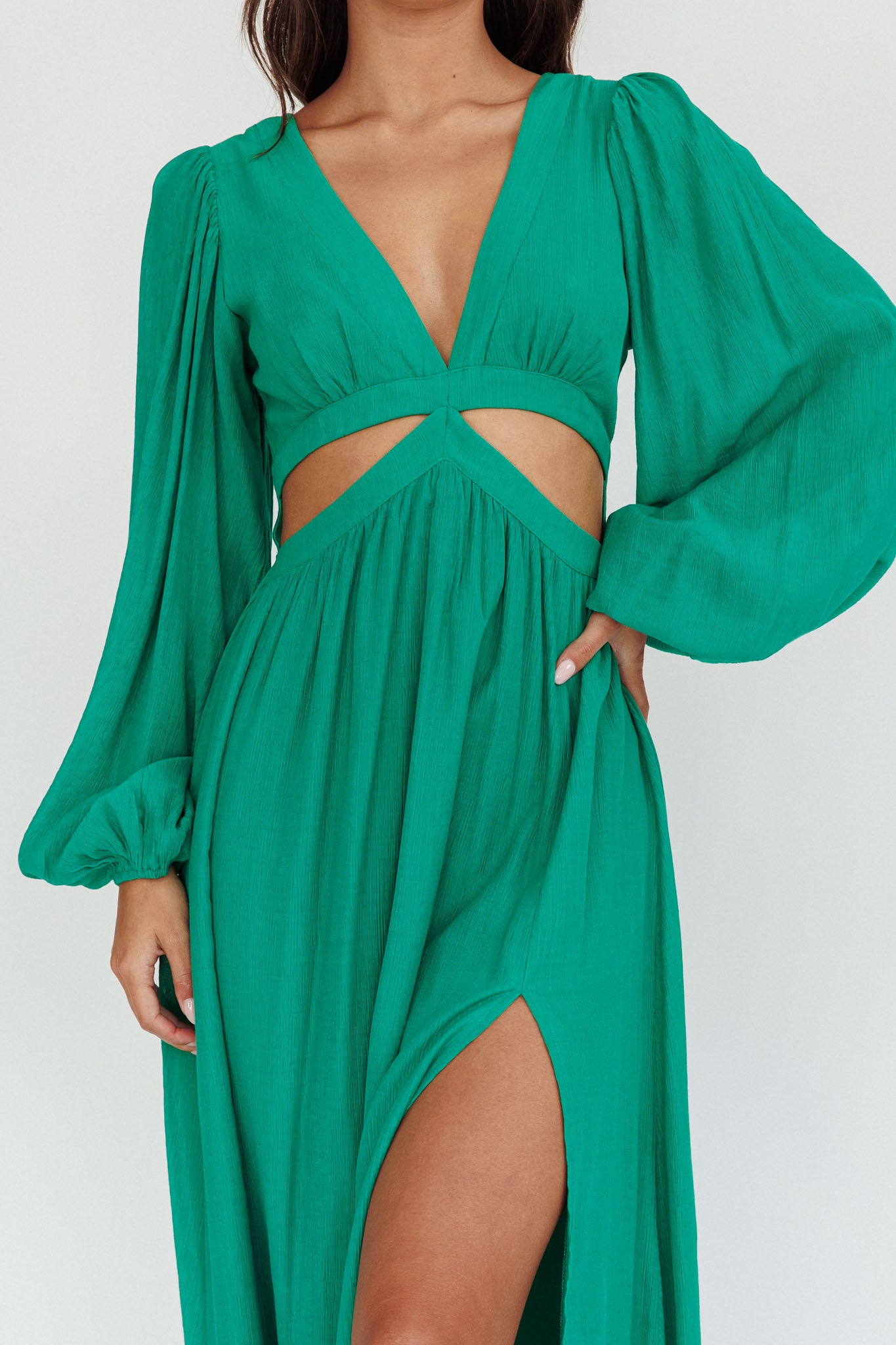 Jessalynn Cut-Out Long Sleeve Maxi Dress Green-Maymioy