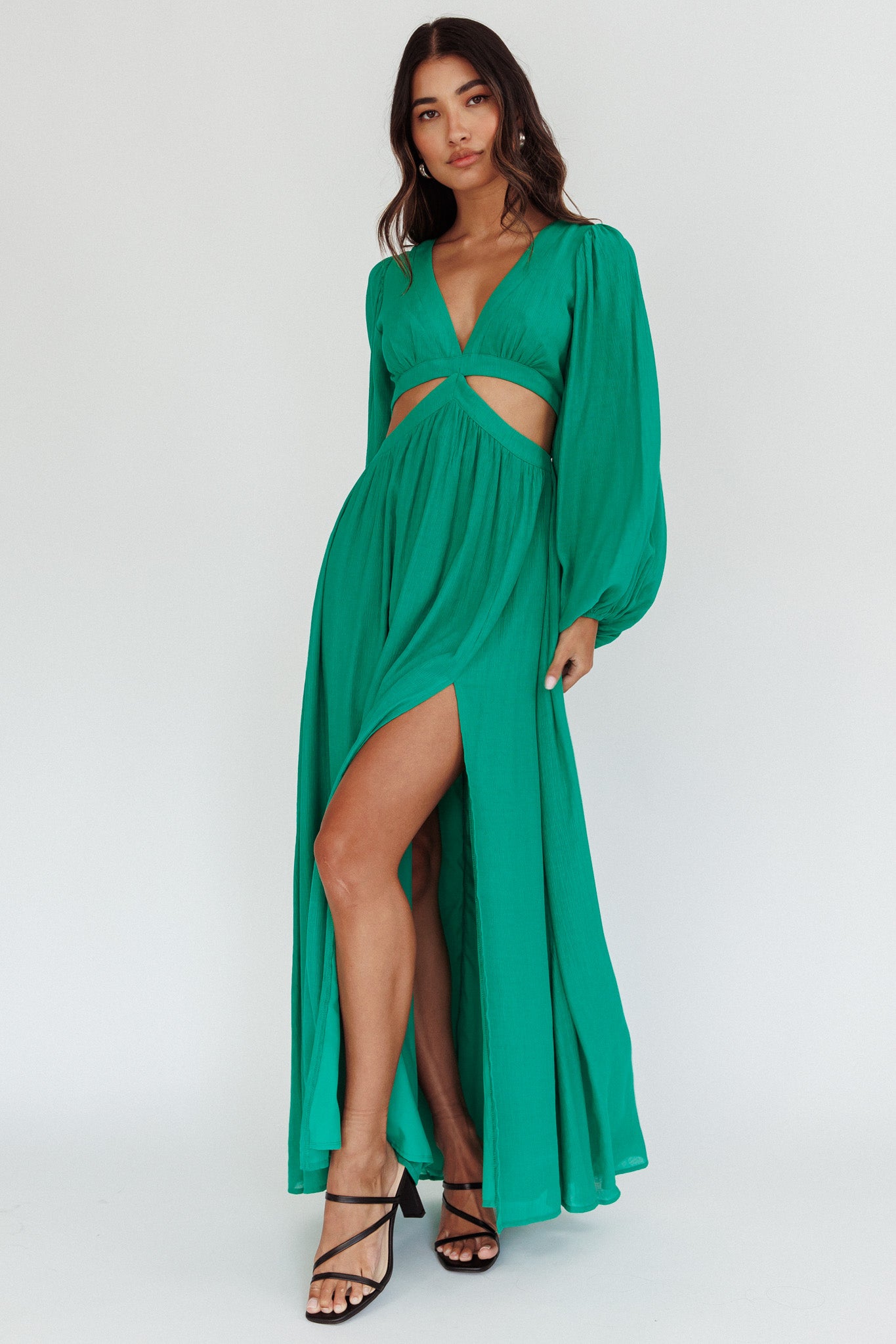 Jessalynn Cut-Out Long Sleeve Maxi Dress Green-Maymioy