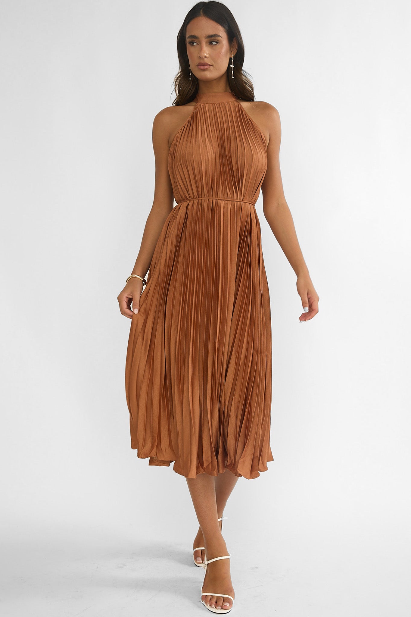 Sharaya Accordion Pleat Midi Dress Mocha-Maymioy