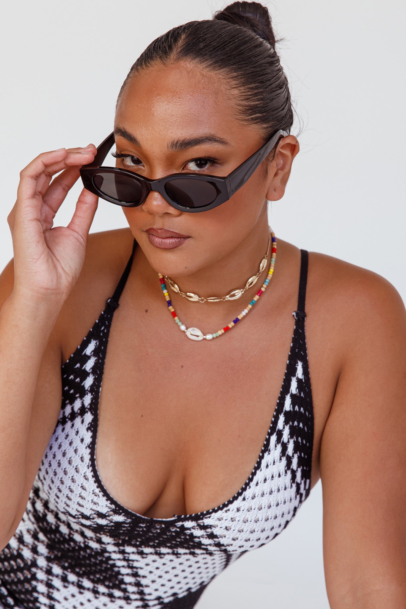 Janis Cat-eye Acetate Sunglasses Black-Maymioy