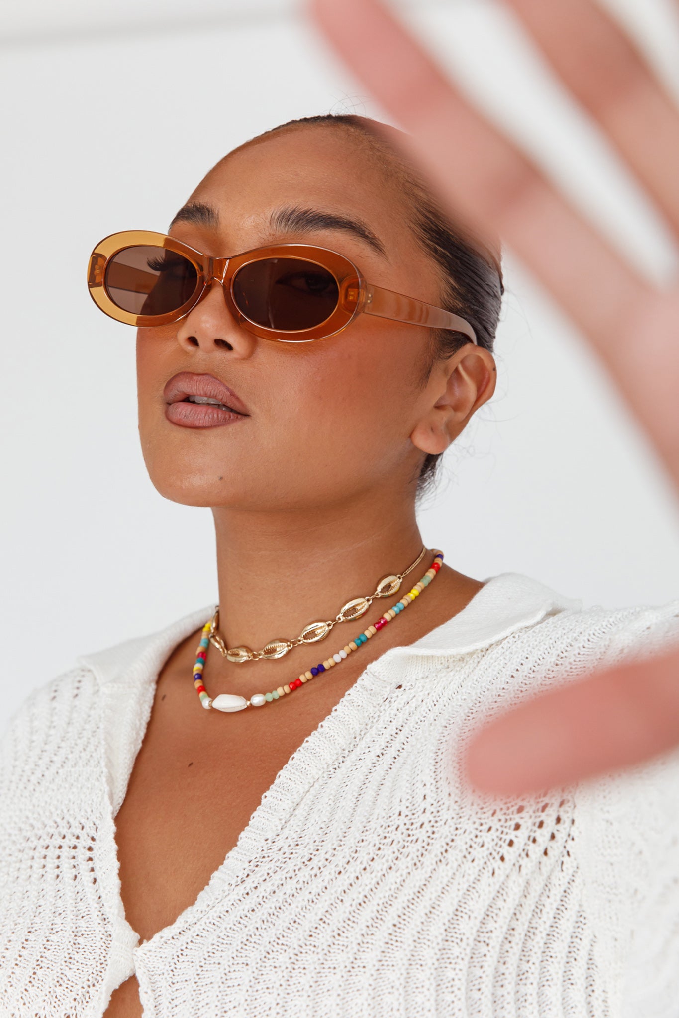 Charlie Neon Oval Sunglasses Tea-Maymioy