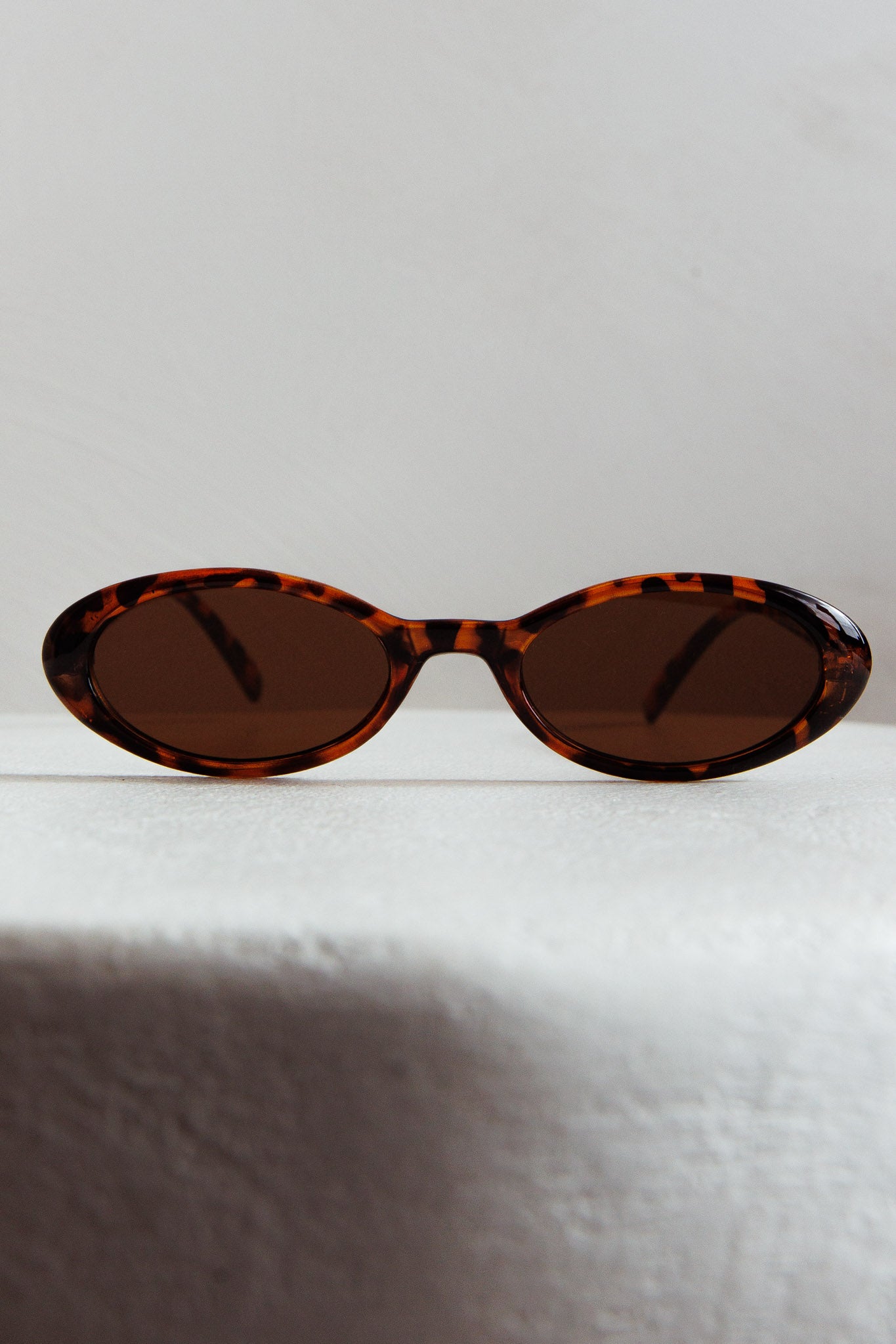 Higher Power Oval Sunglasses Tort-Maymioy