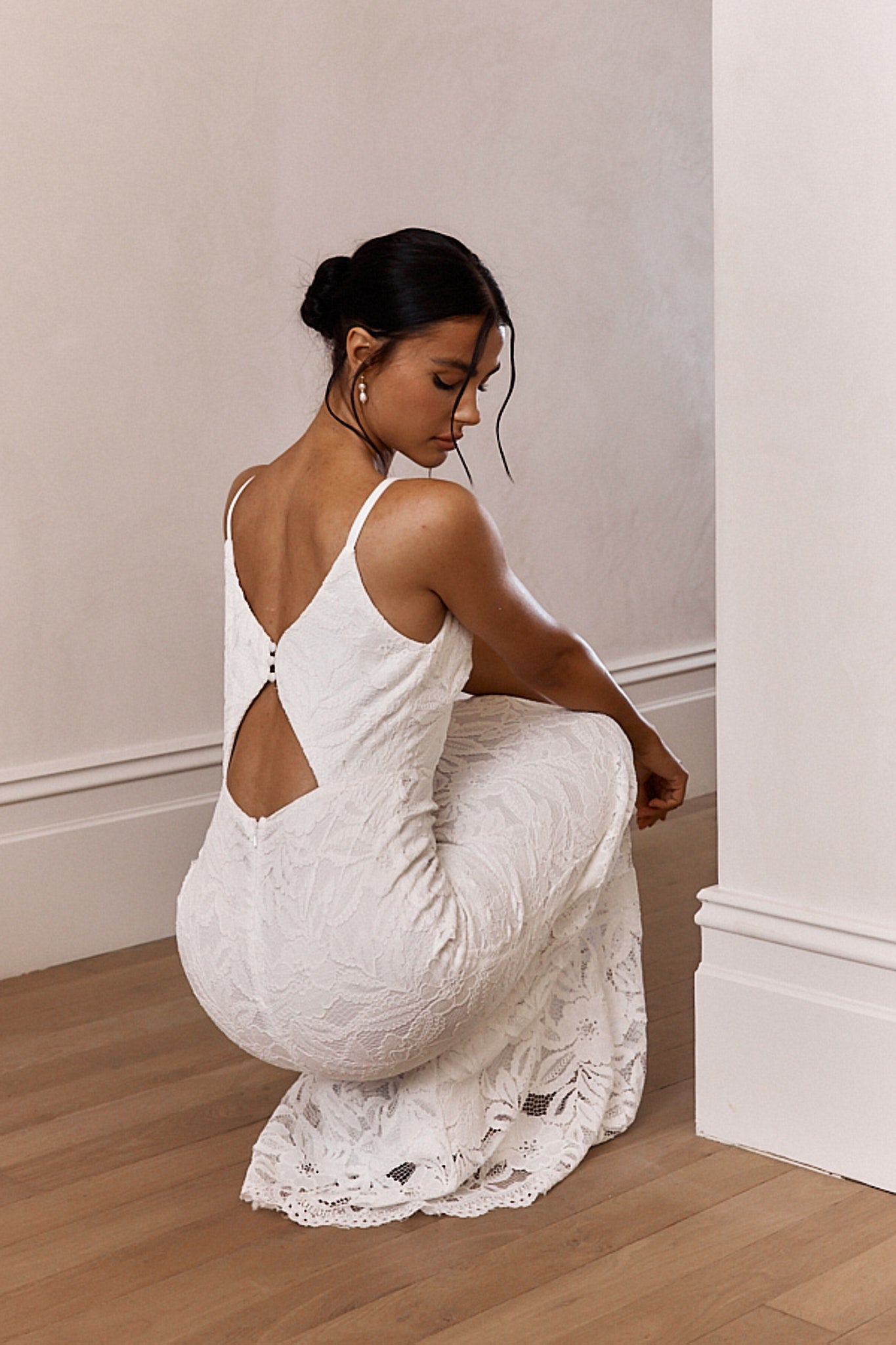 Honey Blossom Keyhole Back Lace Maxi Dress White-Maymioy