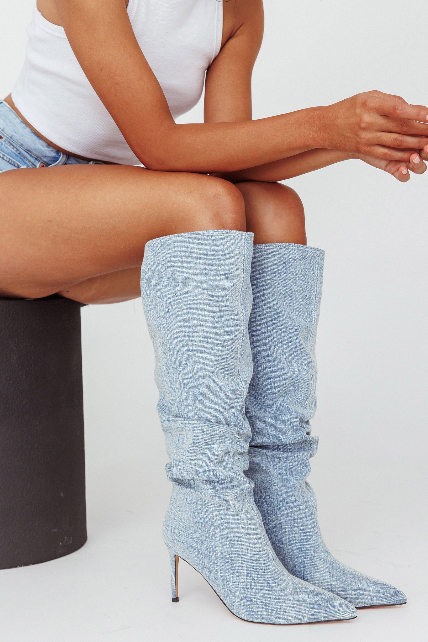 AZALEA WANG Pentagon-Denim Stiletto Boot-Maymioy