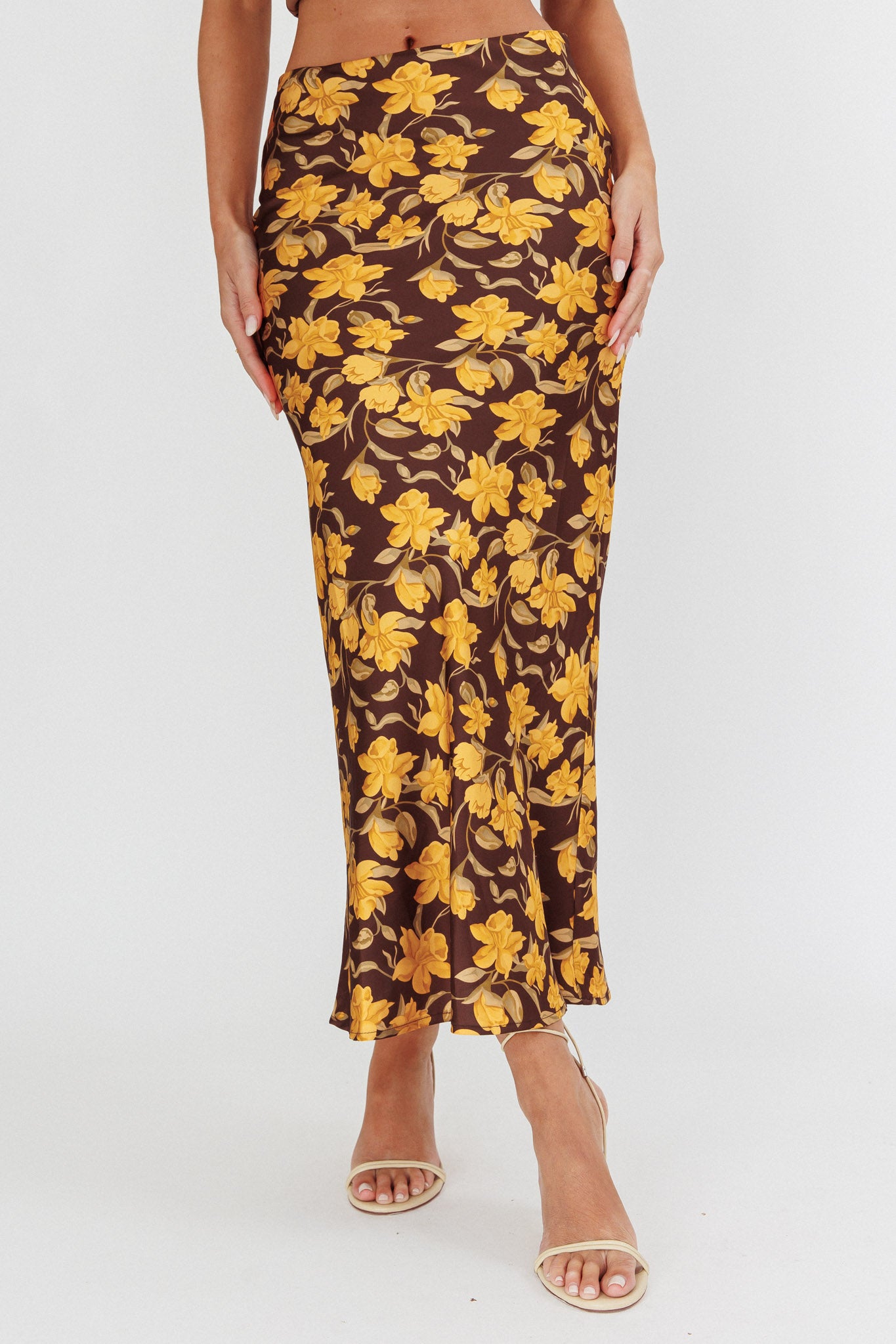 Wild Wanderings Midi Skirt Floral Brown-Maymioy