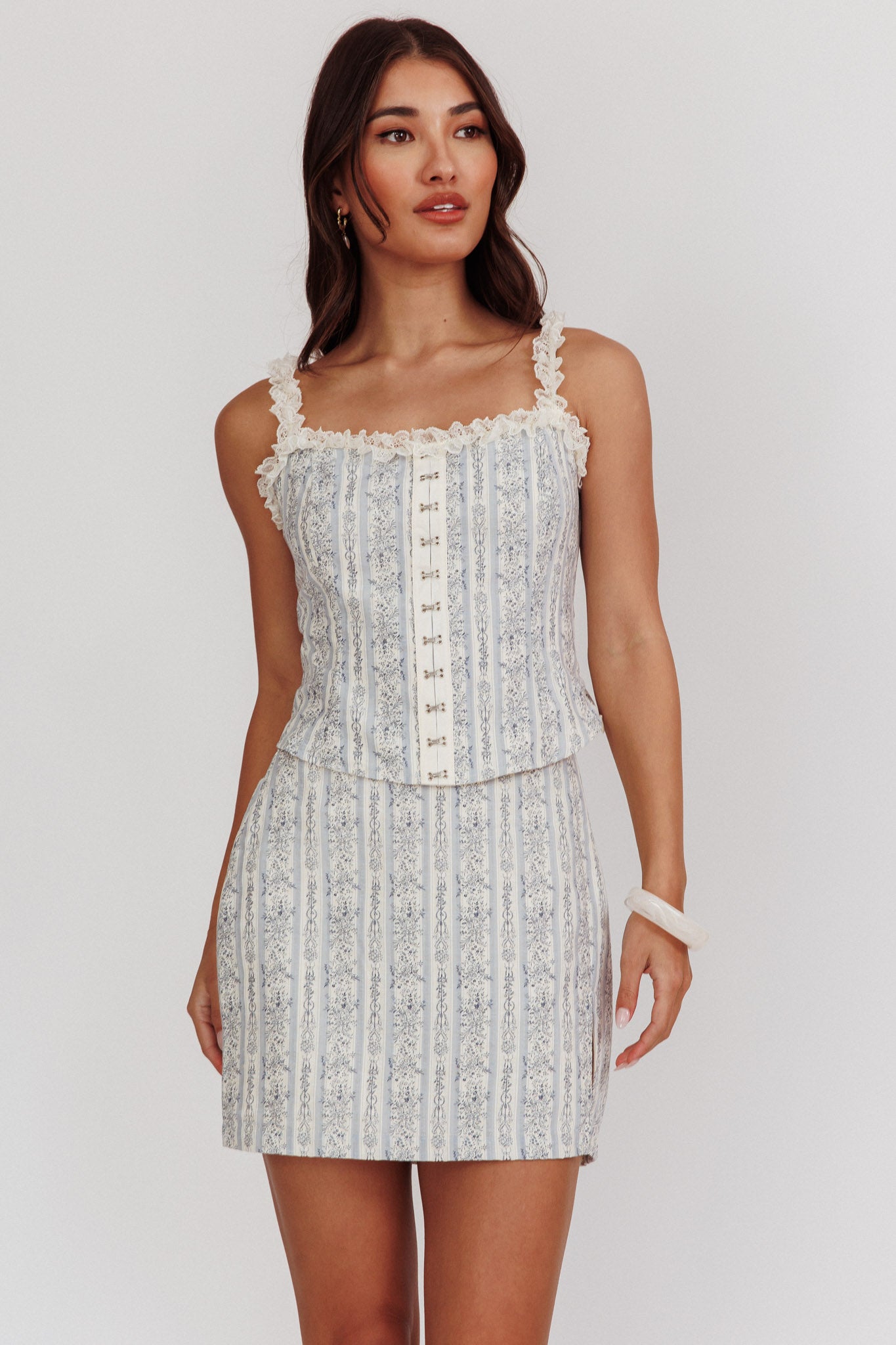 Palmas Hook & Eye Lace Trim Top Floral Blue-Maymioy