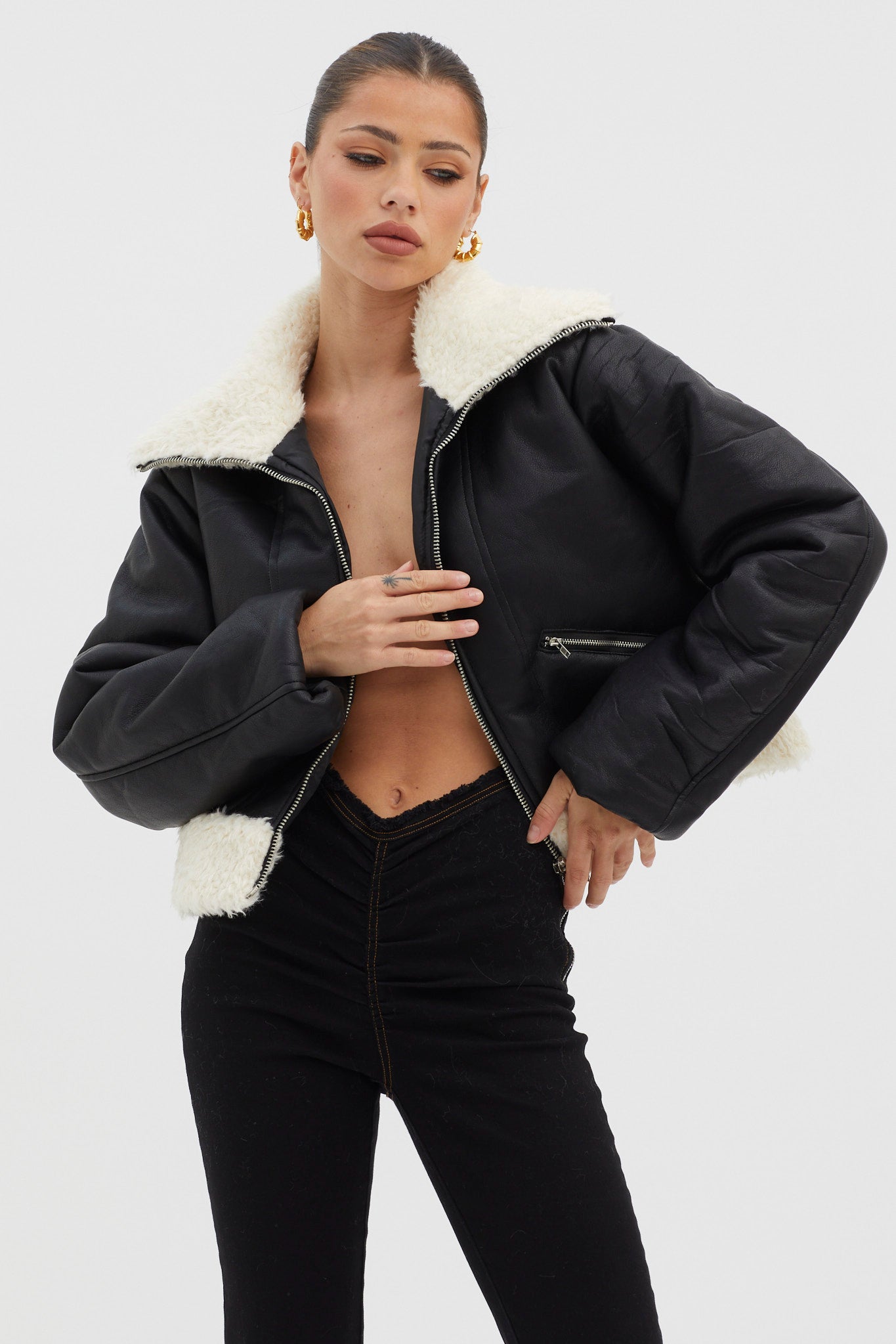 Camden Sherpa Trim Zip Jacket Black-Maymioy