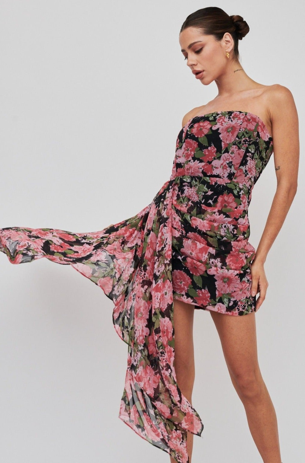 Midnight Sun Strapless Waist Sash Mini Dress Floral Black-Maymioy