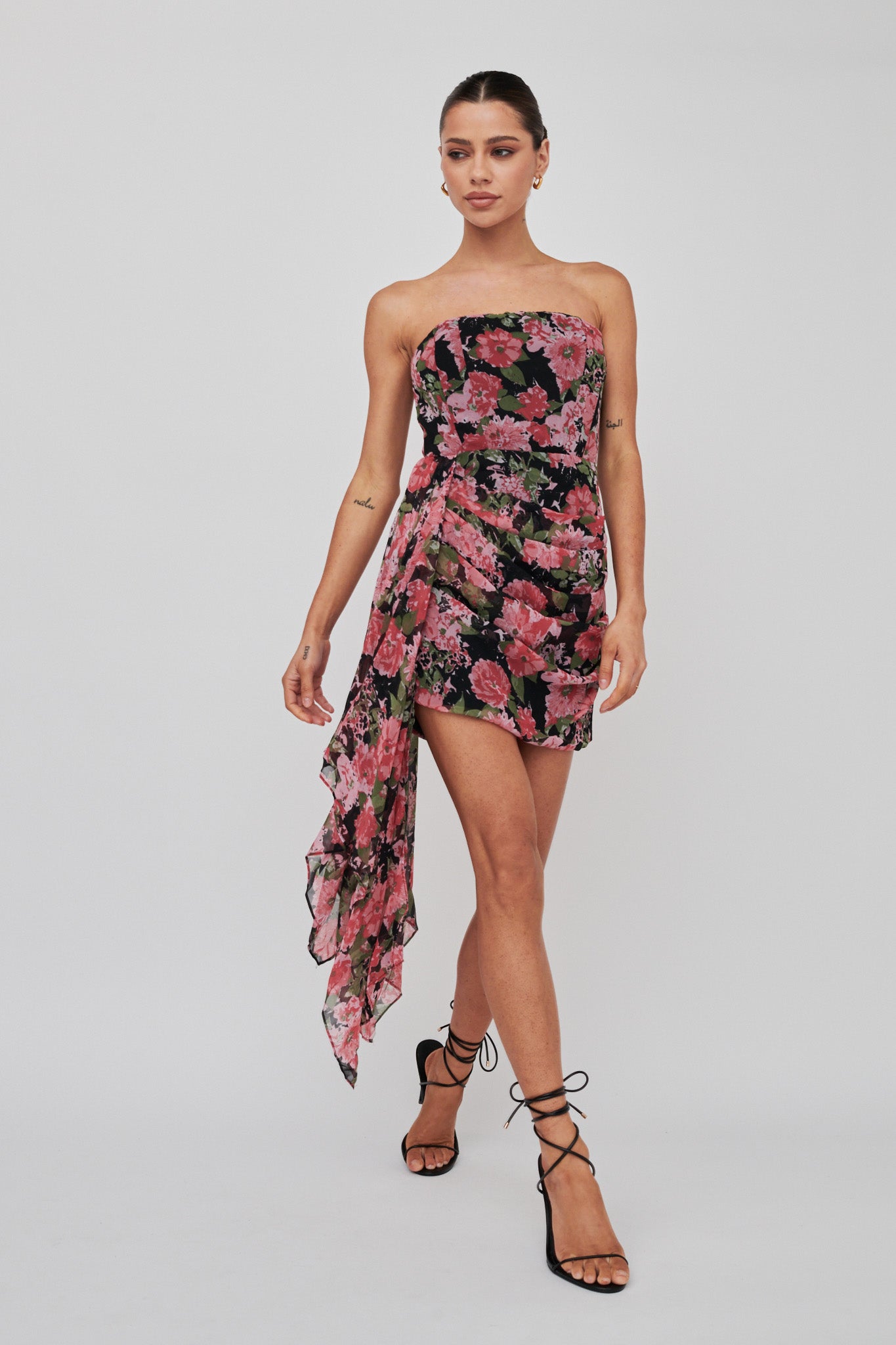Midnight Sun Strapless Waist Sash Mini Dress Floral Black-Maymioy