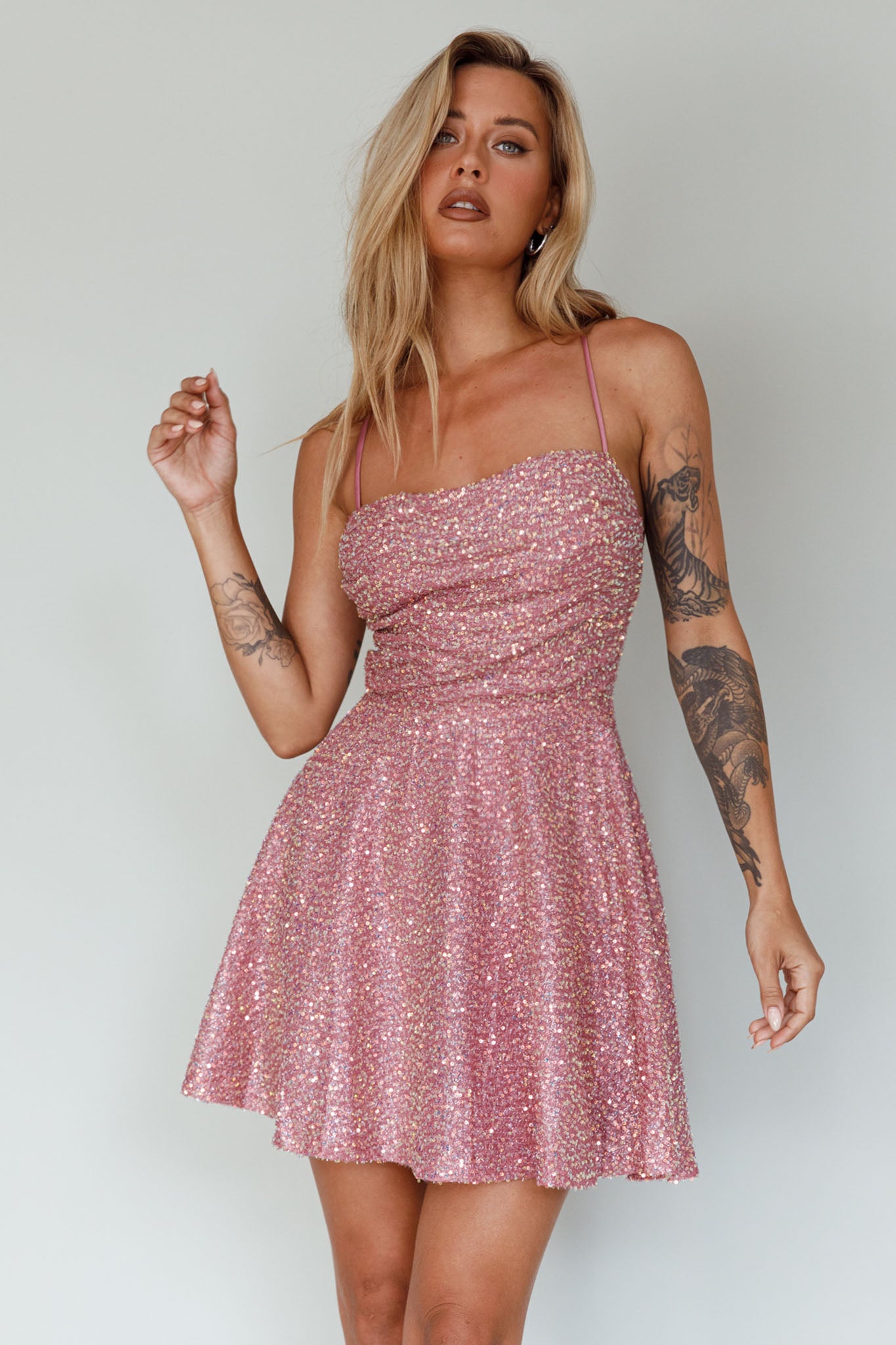 Into The Night Tied Back Sequin Dress Mauve-Maymioy