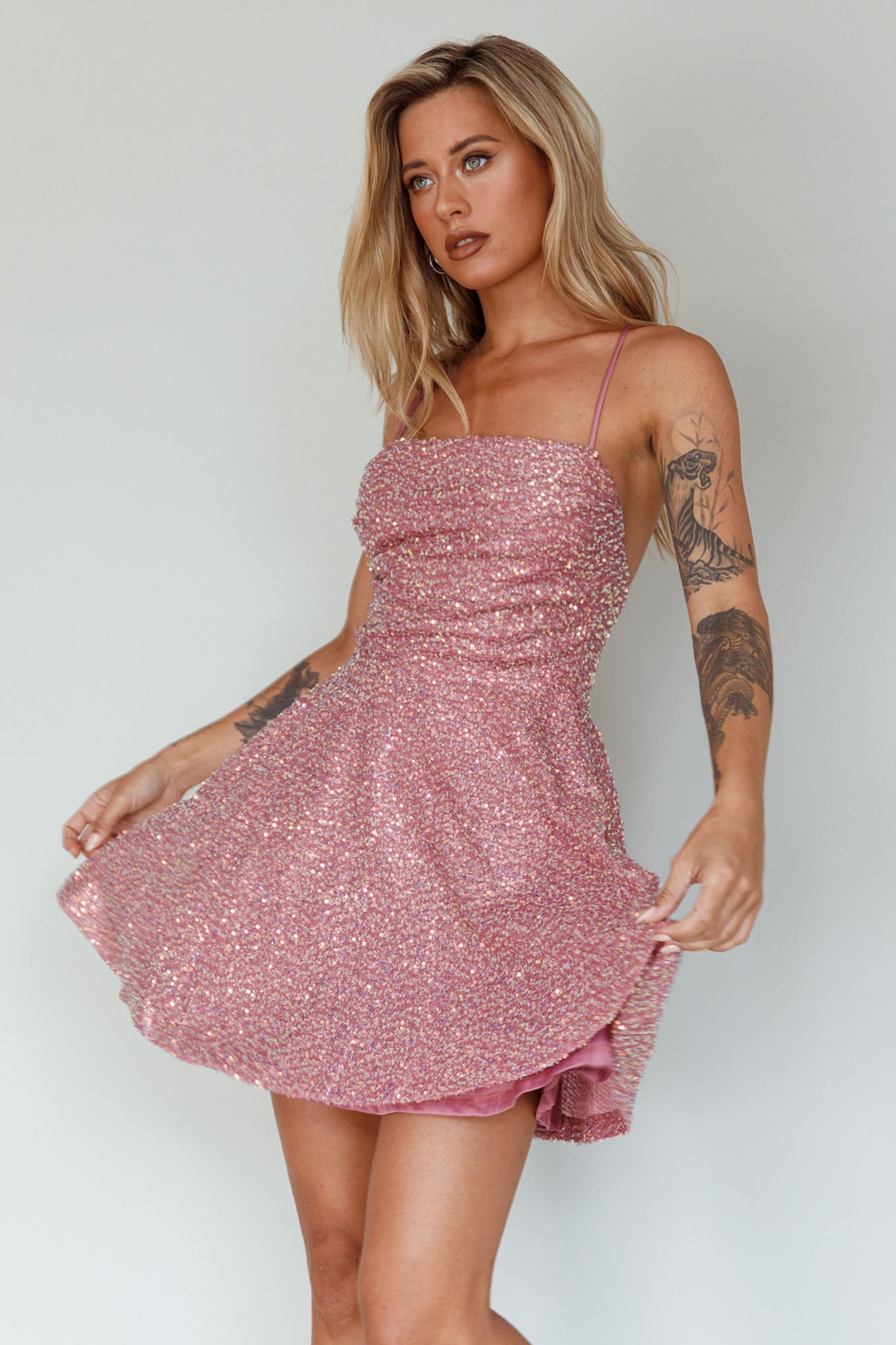 Into The Night Tied Back Sequin Dress Mauve-Maymioy