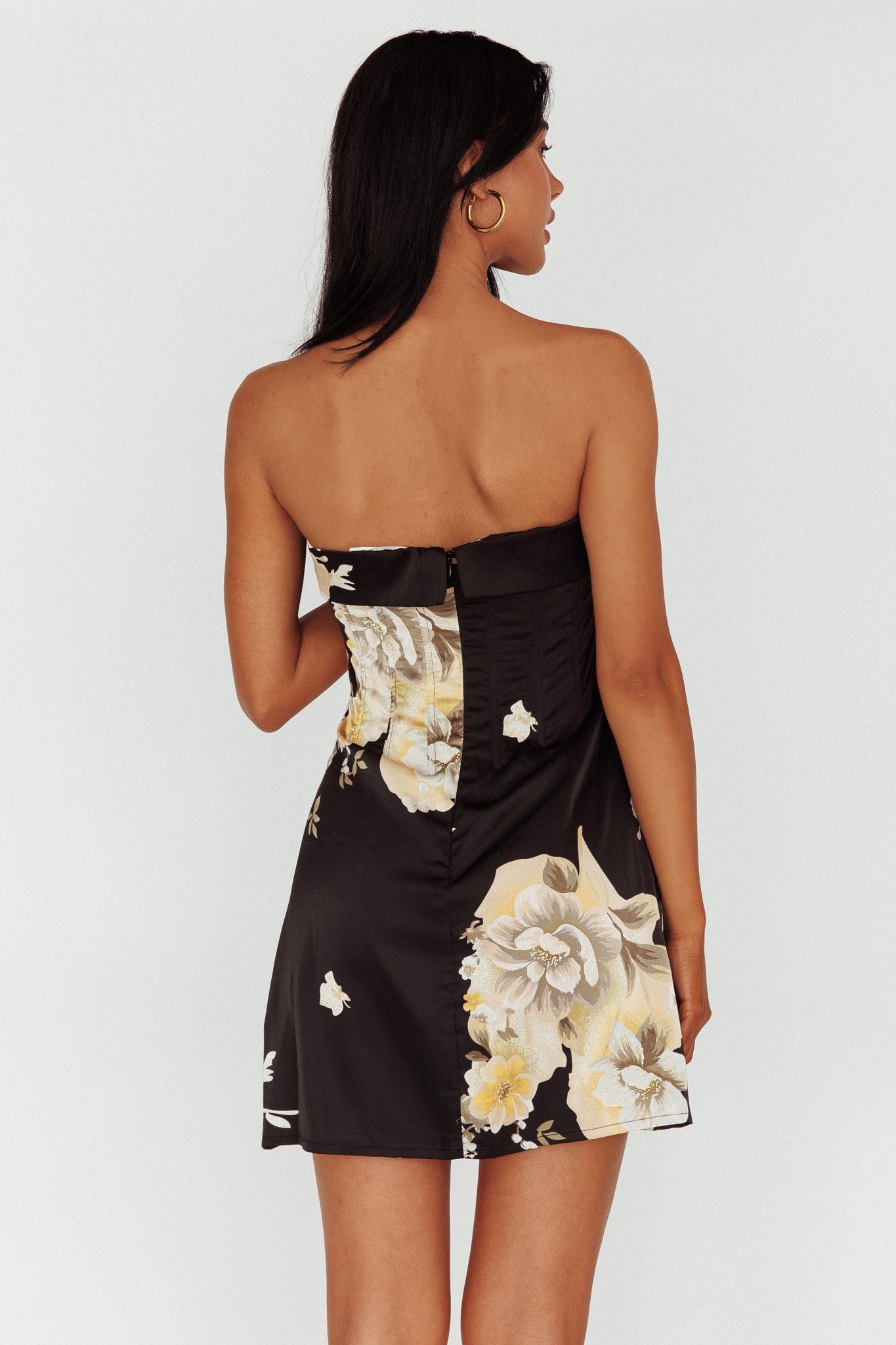 Govana Foldover Neckline Mini Dress Print Black-Maymioy