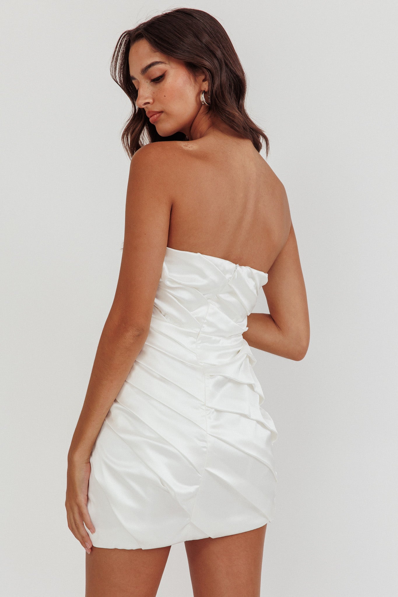 Boulevard Bliss Gathered Mini Dress Off White-Maymioy