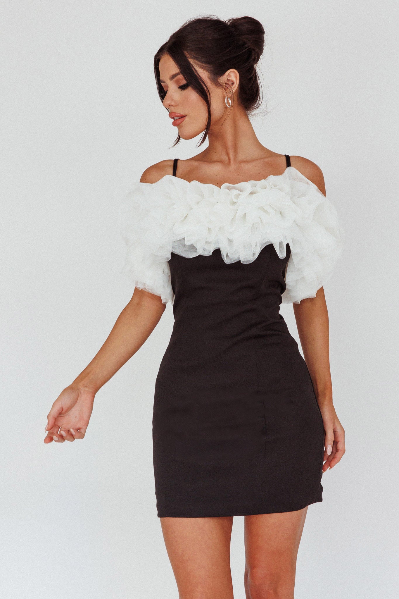 Prima Tulle Neckline Mini Dress Black/White-Maymioy
