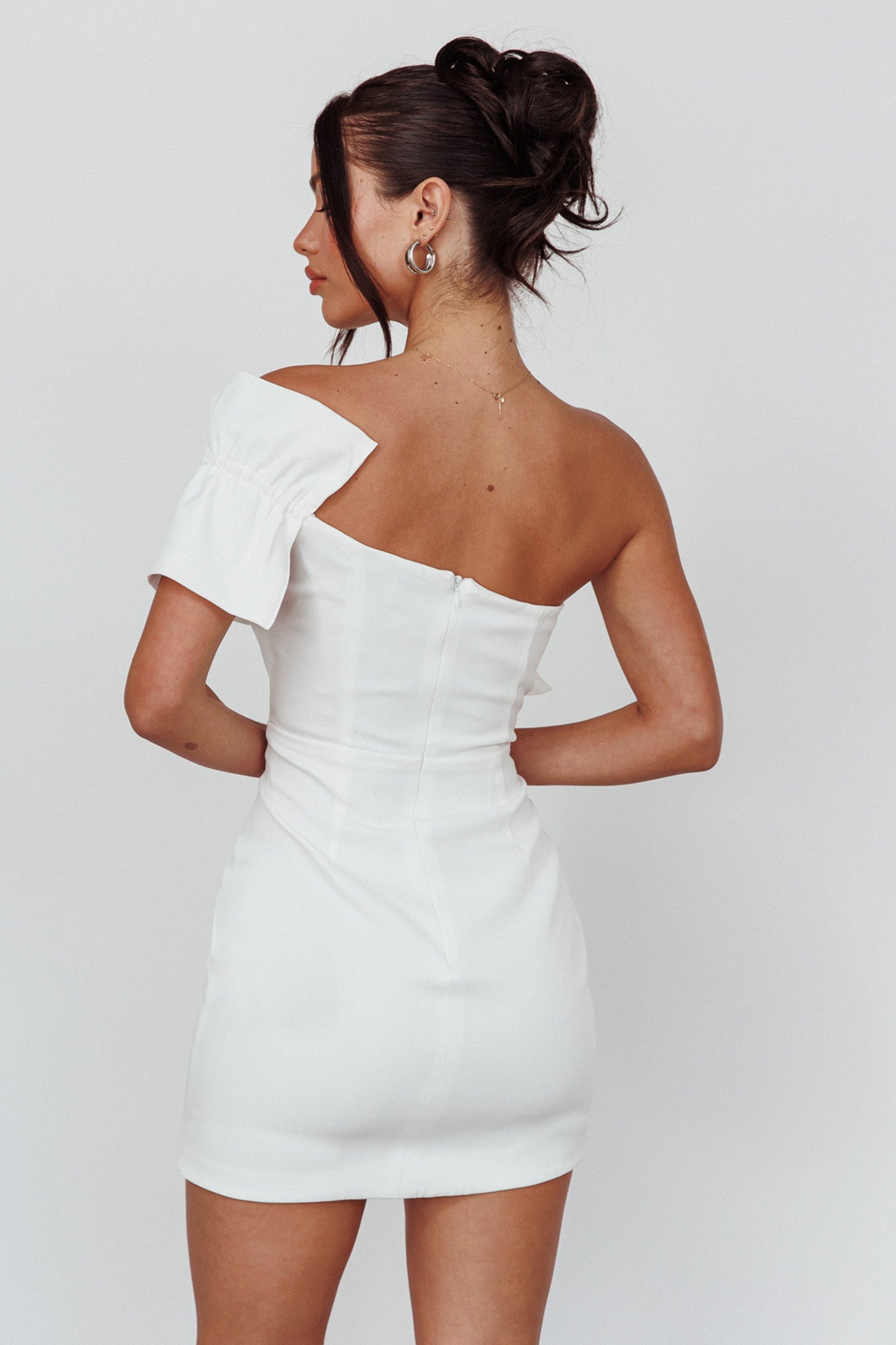 Grecca One-Shoulder Mini Dress Off White-Maymioy
