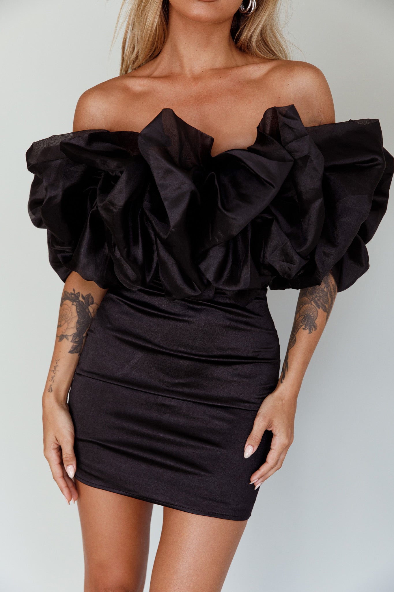 Manhattan Moment Off Shoulder Mini Dress Black-Maymioy