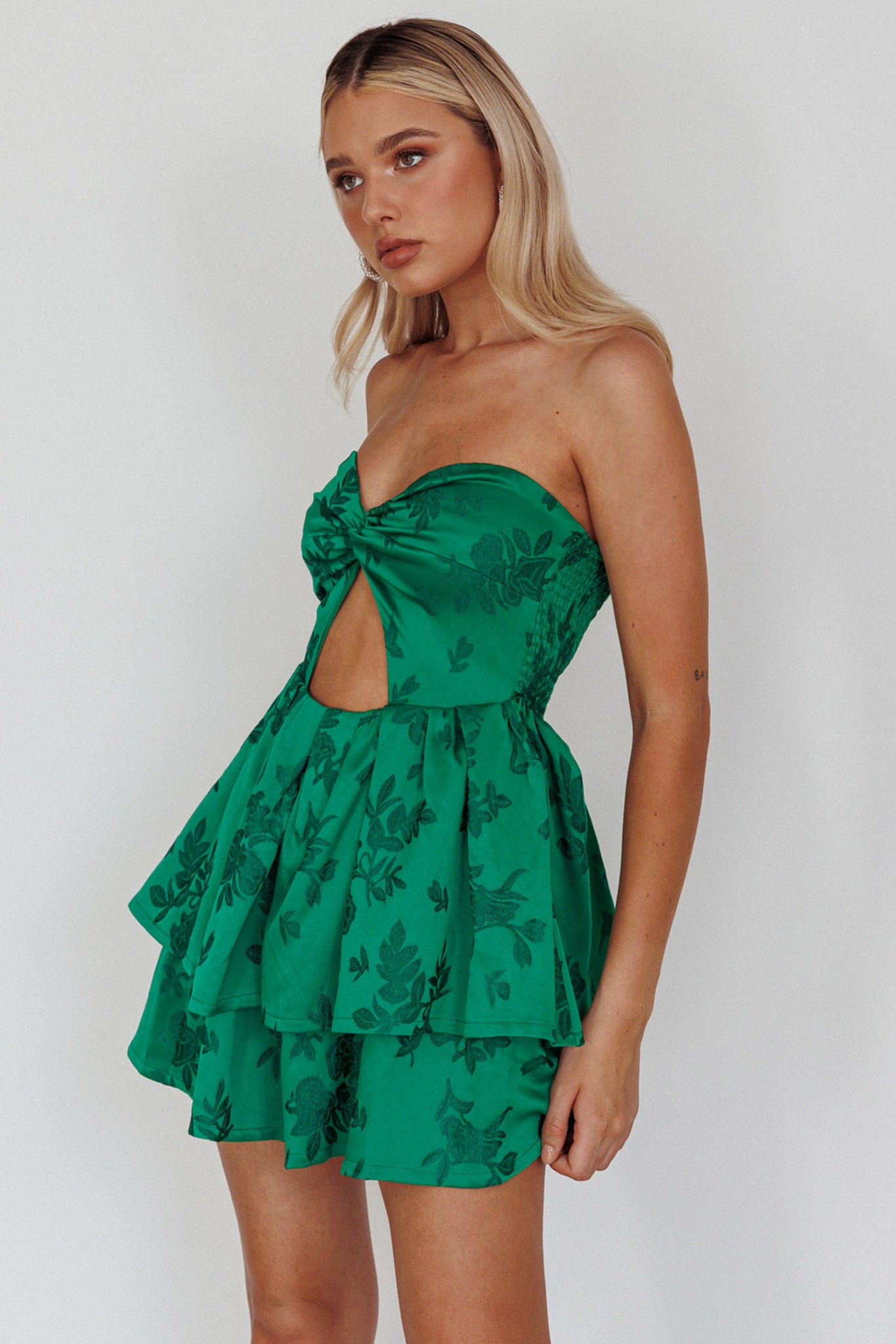 Tylah Keyhole Twist Bust Mini Dress Green-Maymioy