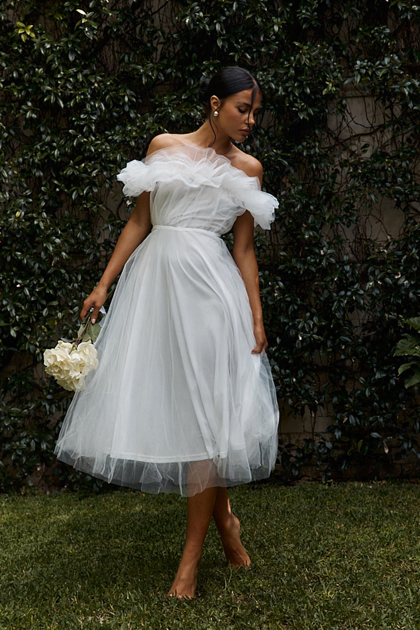 May Rose Off-Shoulder Tulle Midi Dress Off White-Maymioy