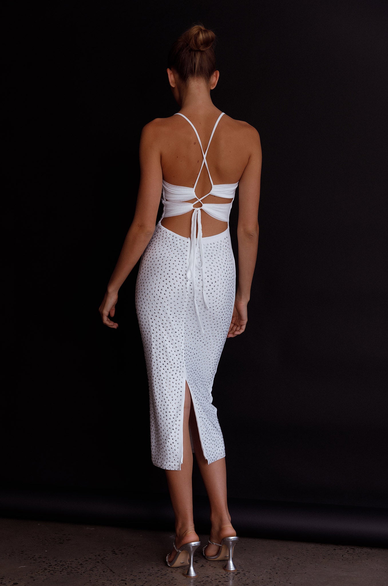 Goodnight Kiss Strappy Back Embellished Midi Dress Ivory-Maymioy
