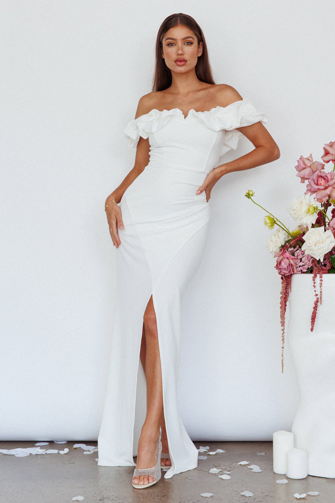 Gardena Off-Shoulder Maxi Dress Ivory-Maymioy