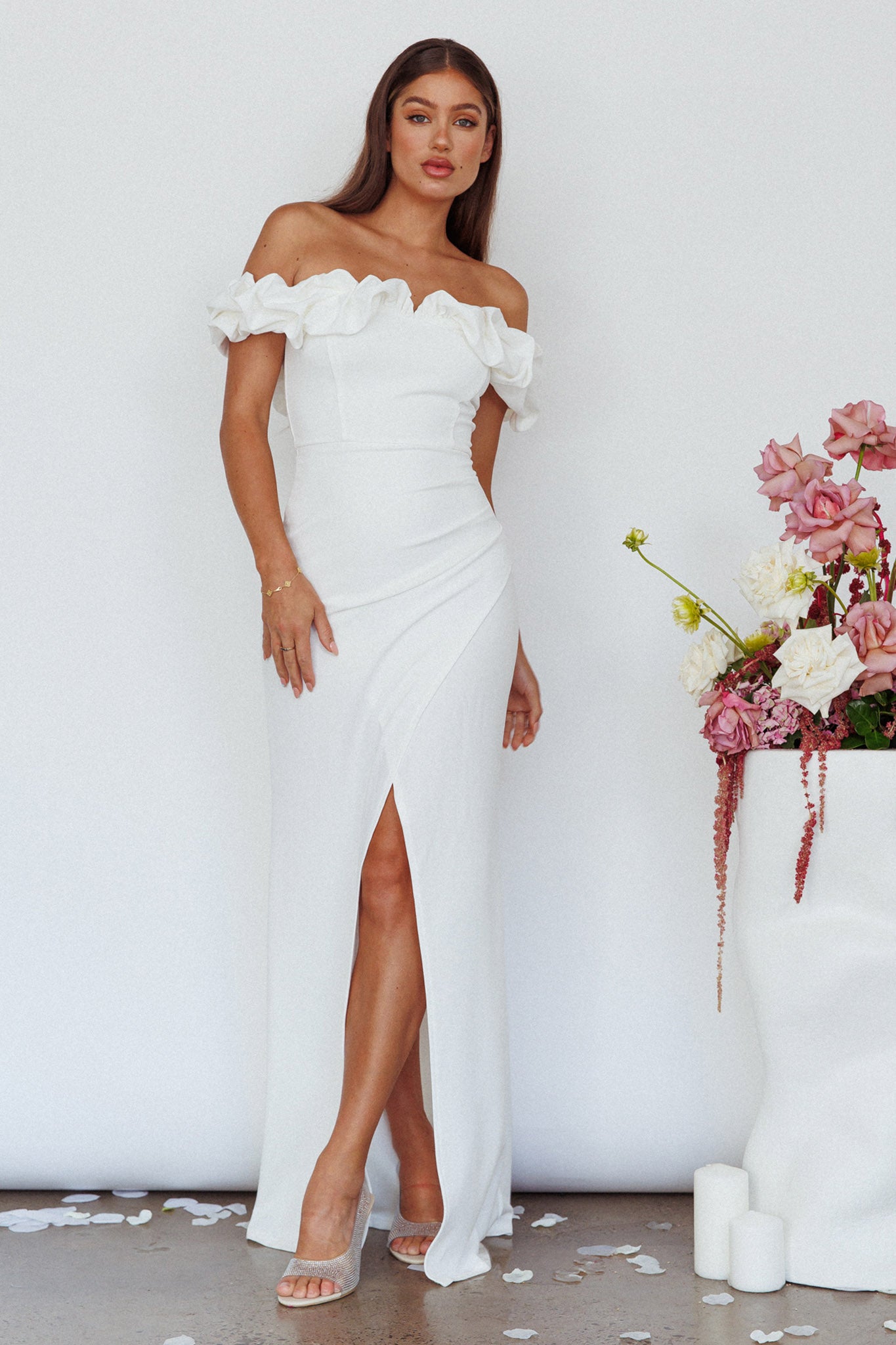Gardena Off-Shoulder Maxi Dress Ivory-Maymioy