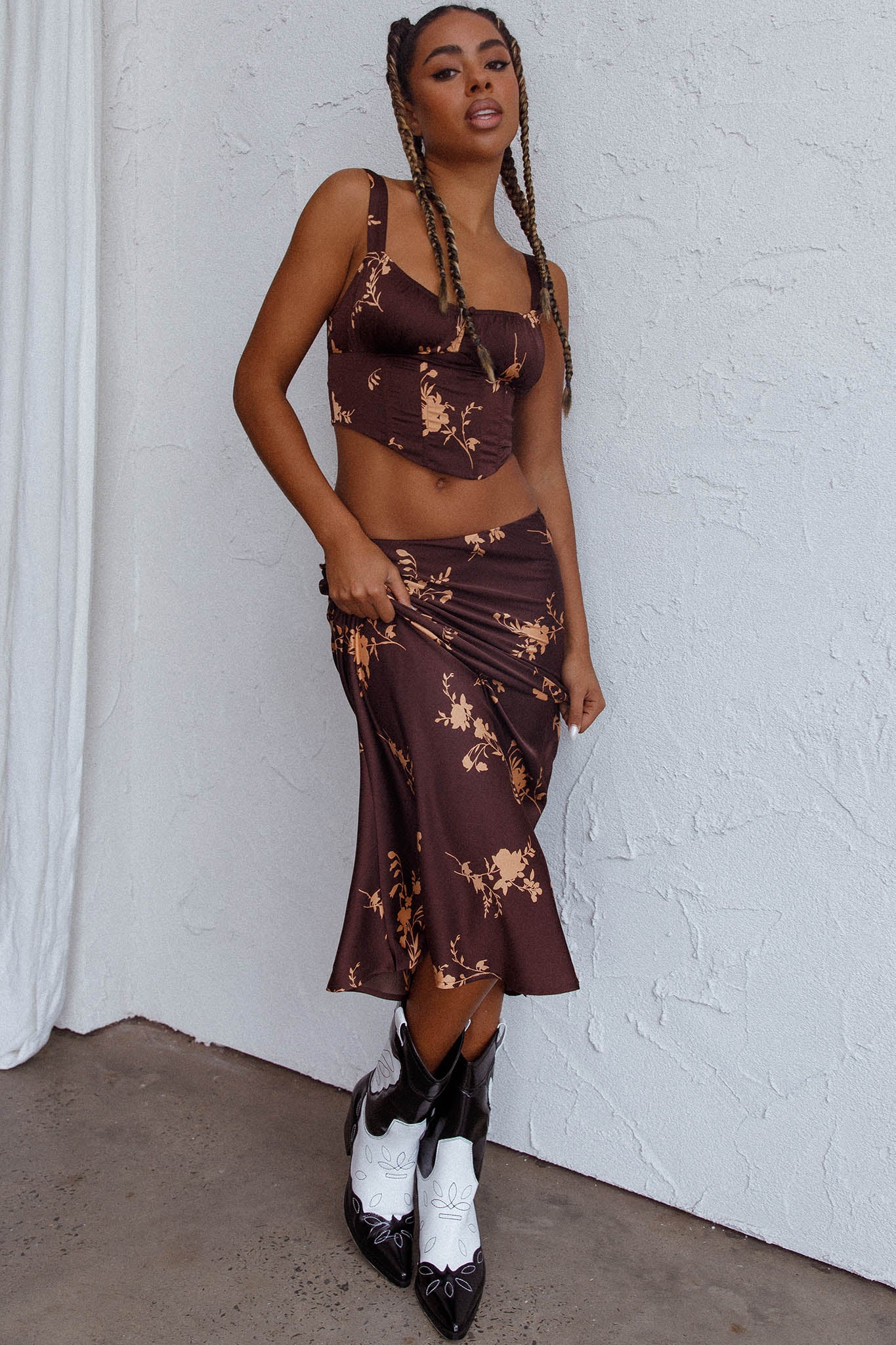 Hara Slip Midi Skirt Floral Brown-Maymioy