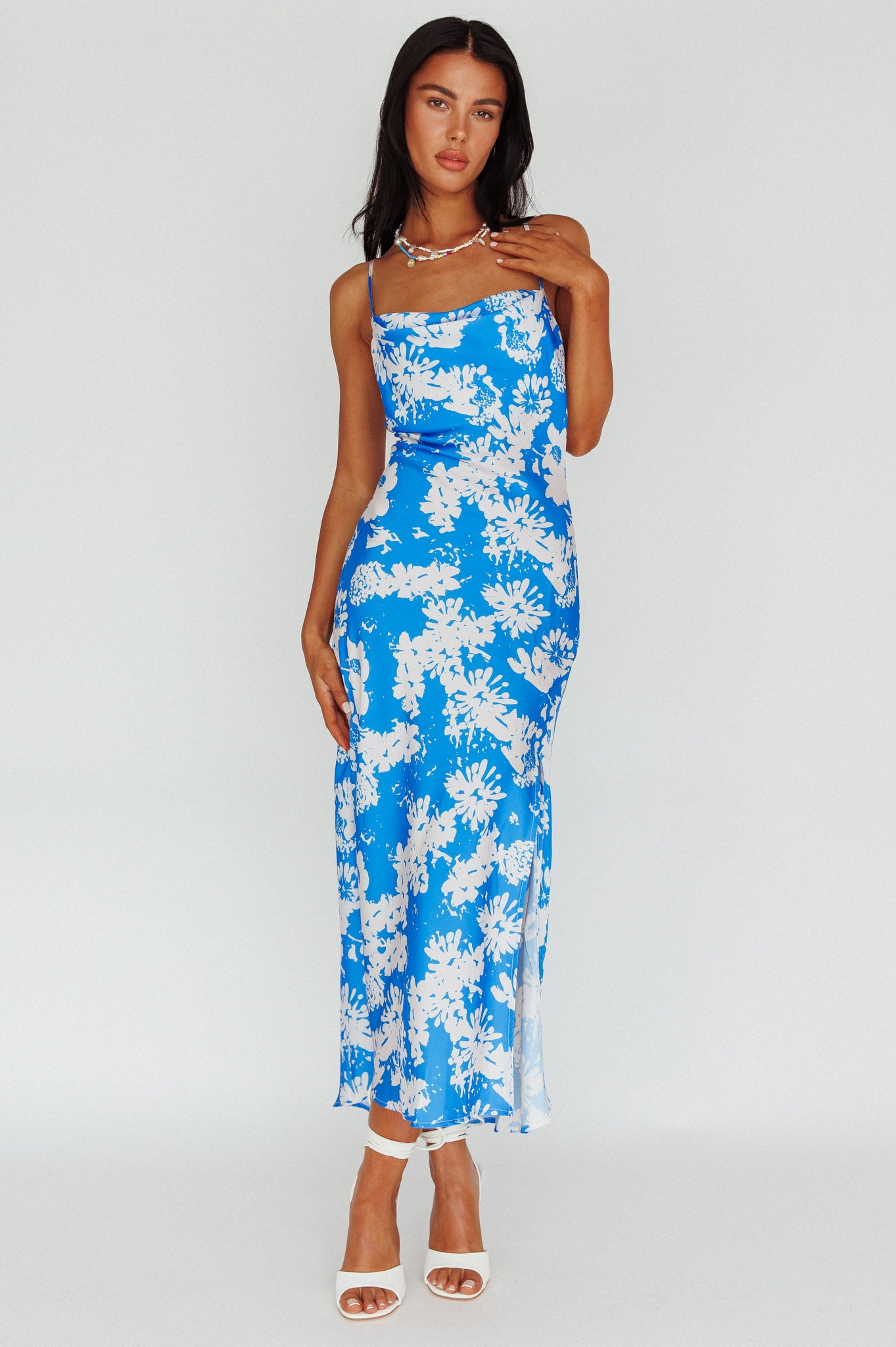 Sherilyn Criss-Cross Back Midi Dress Blue Floral-Maymioy