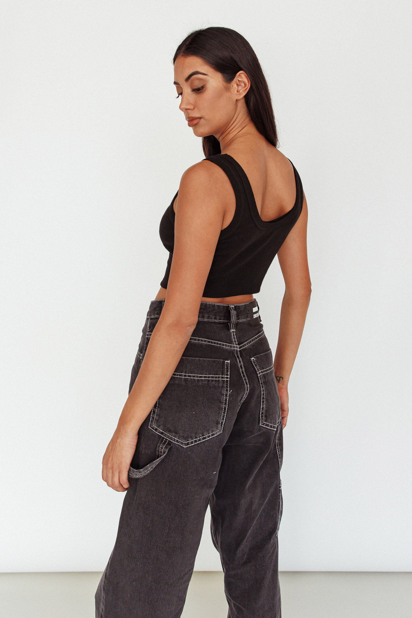 Drifting Ribbed Crop Top Black-Maymioy