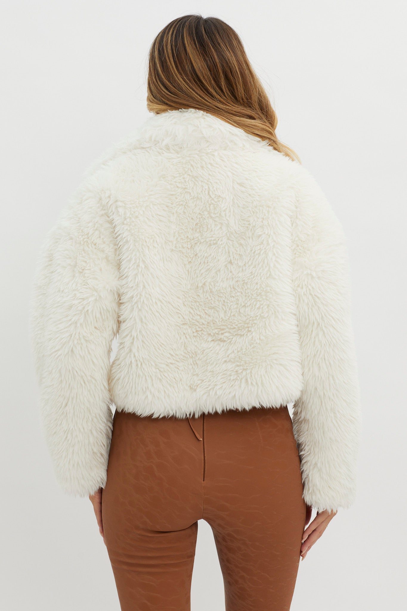 St Moritz Notch Lapel Fur Jacket White-Maymioy
