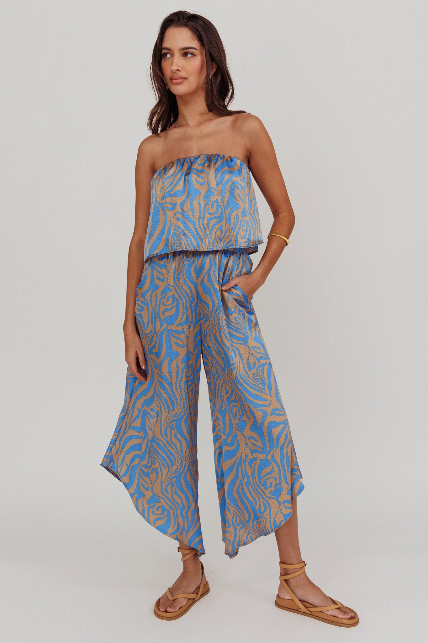 Tongue Tied Printed Strapless Jumpsuit Blue-Maymioy