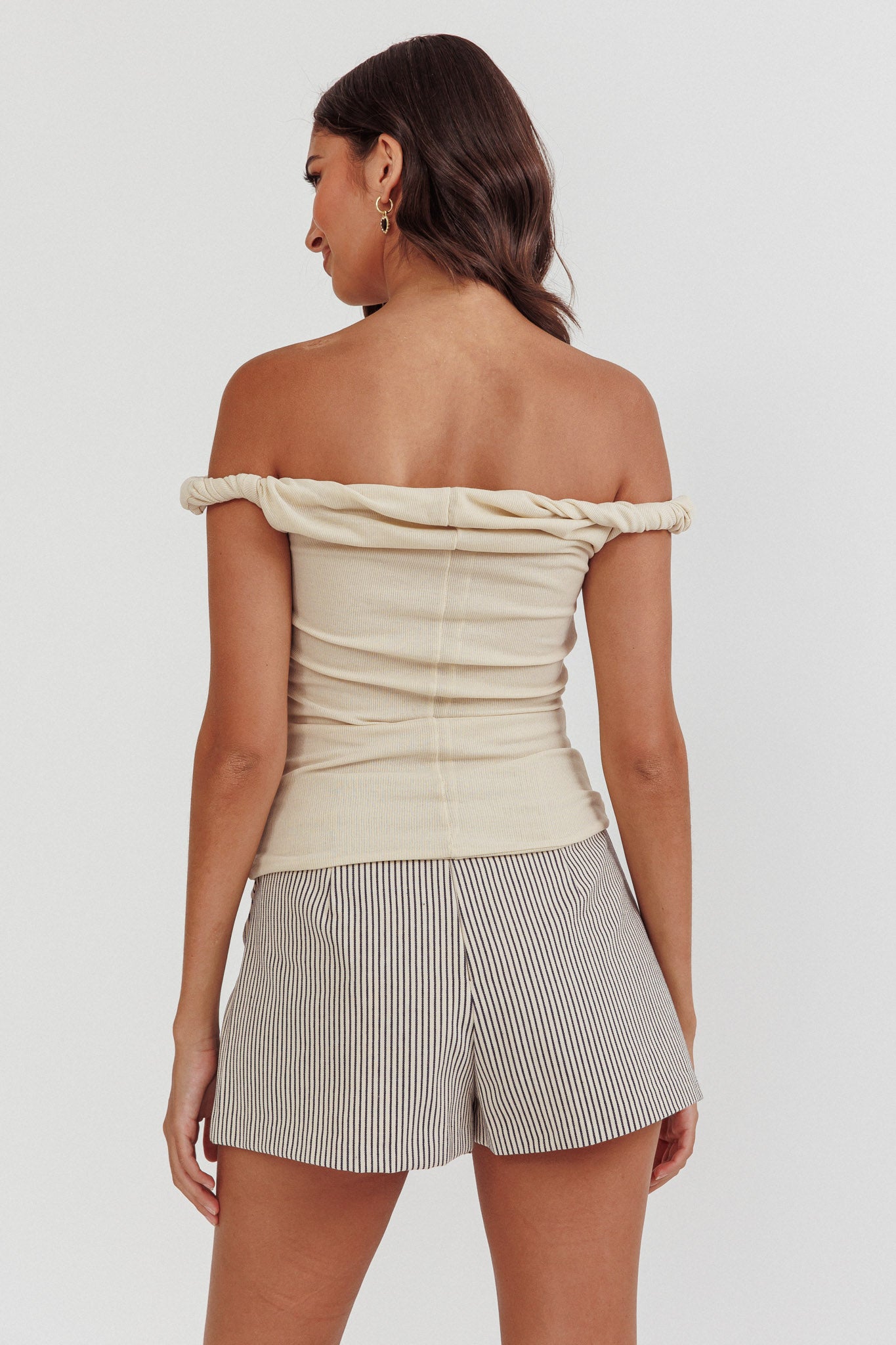 Teri Rolled Off-Shoulder Top Oat-Maymioy