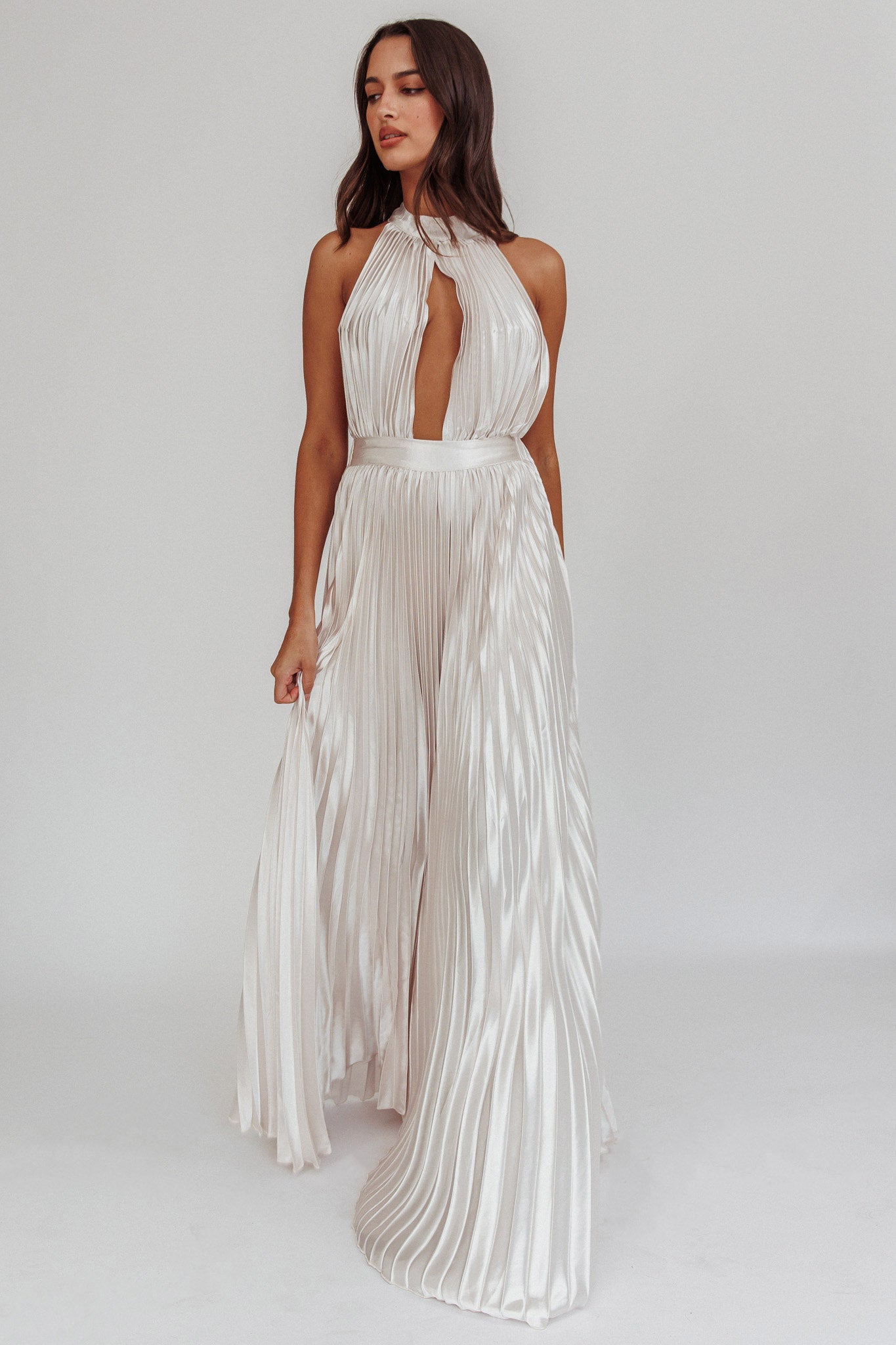 Monarch Pleated Satin Maxi Dress Champagne-Maymioy