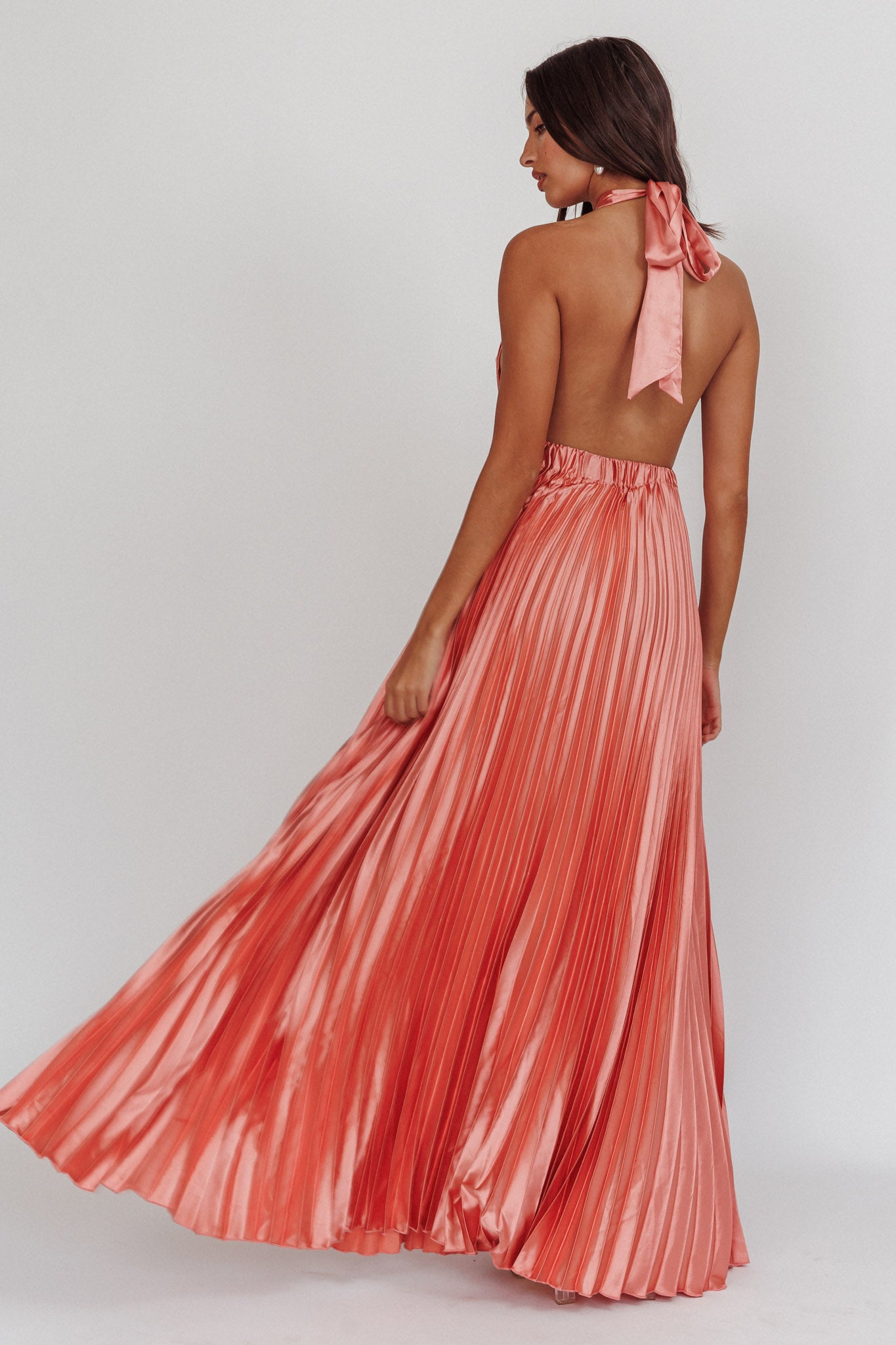 Monarch Pleated Satin Maxi Dress Rose-Maymioy