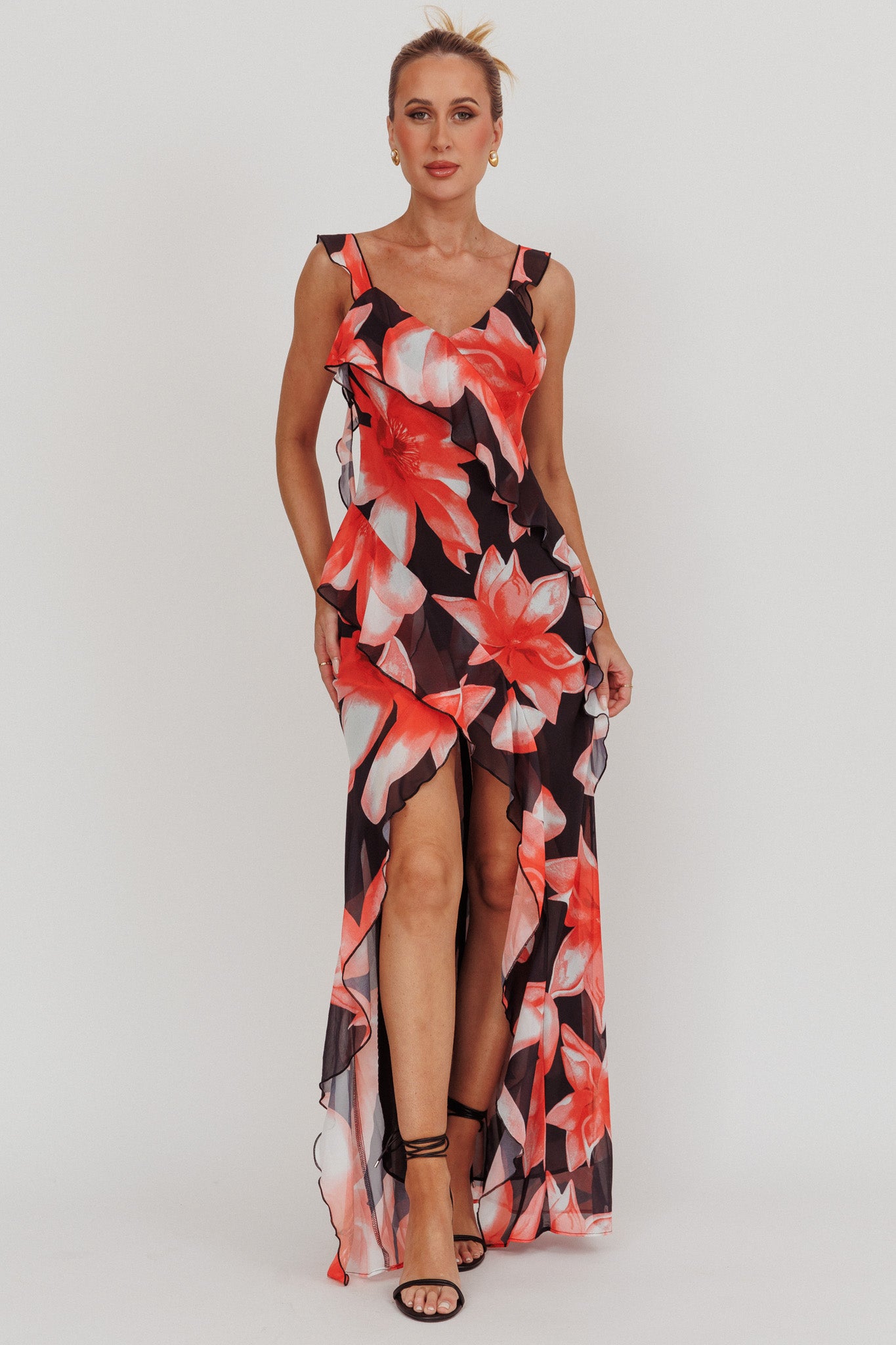 Joyride Floral Ruffle Maxi Dress Black/Red-Maymioy