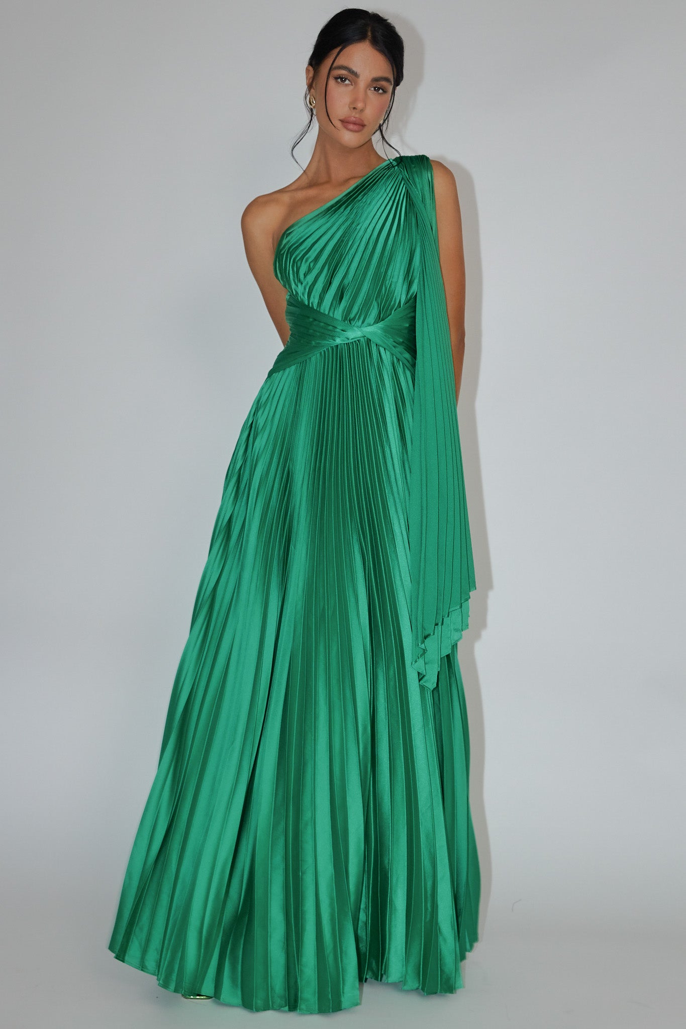 Laxmi Accordion Pleat Maxi Dress Kelly Green-Maymioy