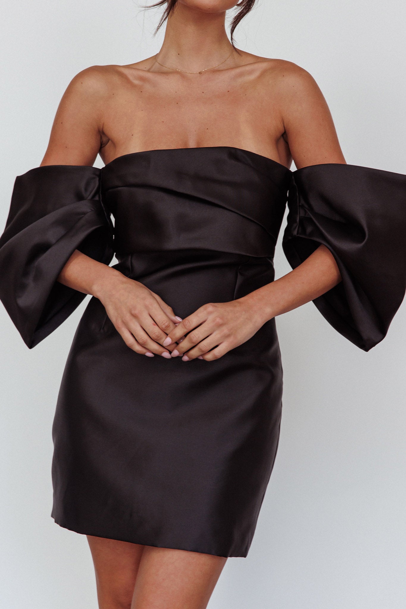 Magnolia Off-Shoulder Mini Dress Black-Maymioy