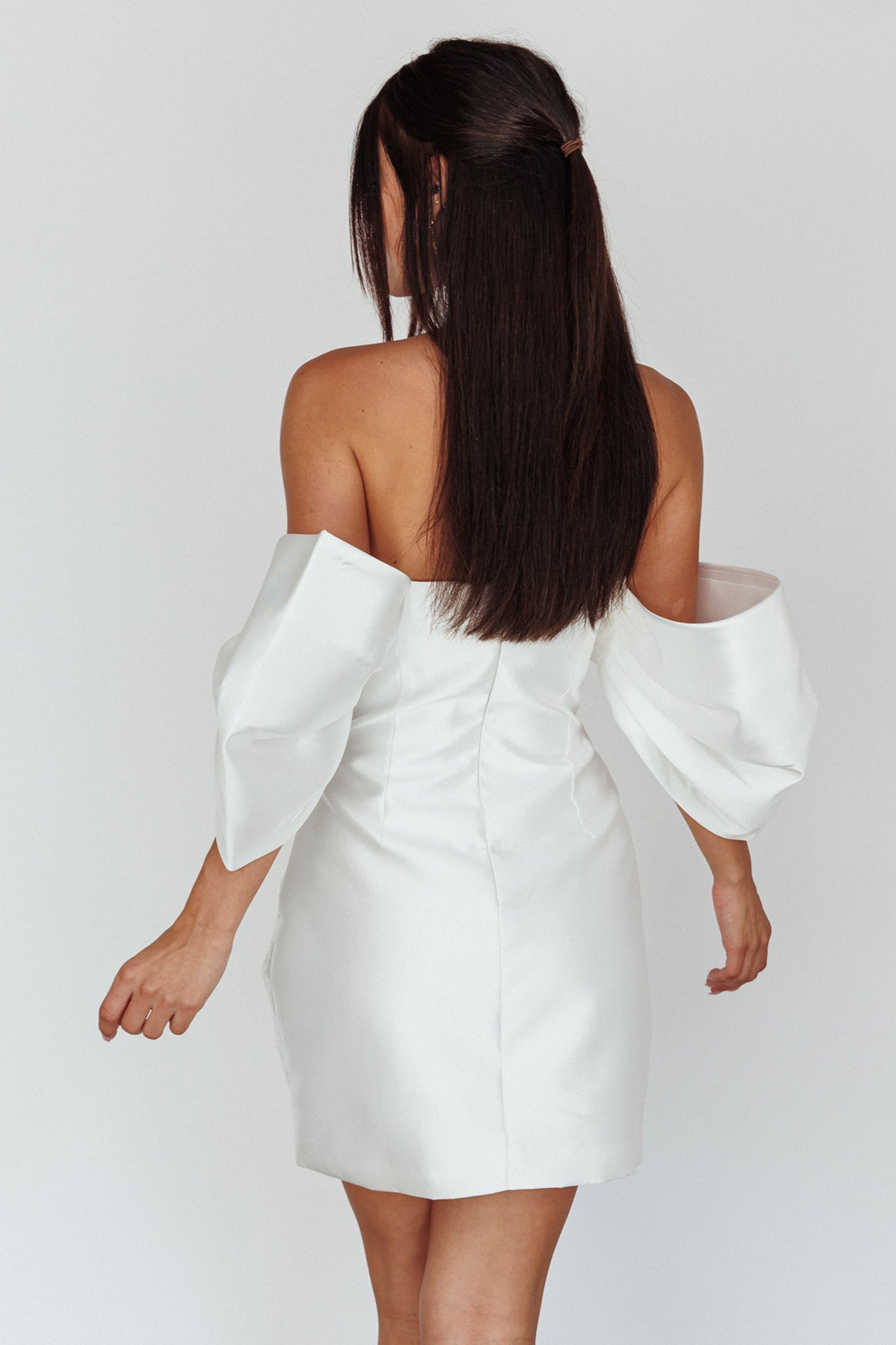 Magnolia Off-Shoulder Mini Dress White-Maymioy