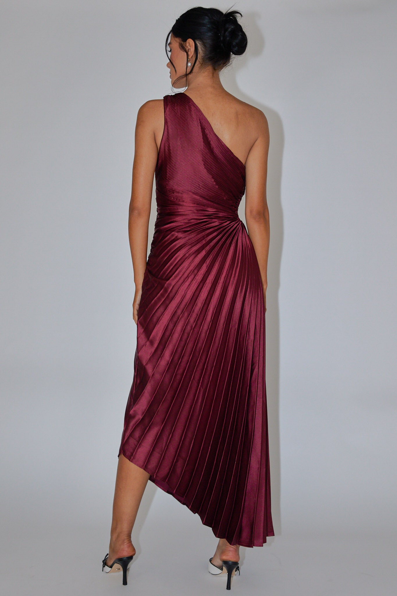 Brooklynn One-Shoulder Accordion Pleat Dress Wine-Maymioy