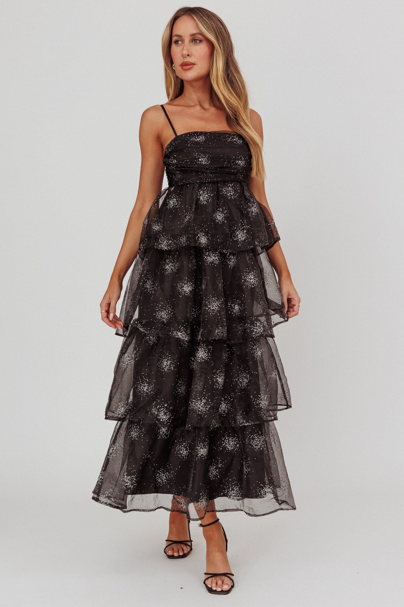 Morina Tiered Maxi Dress Glitter Black-Maymioy