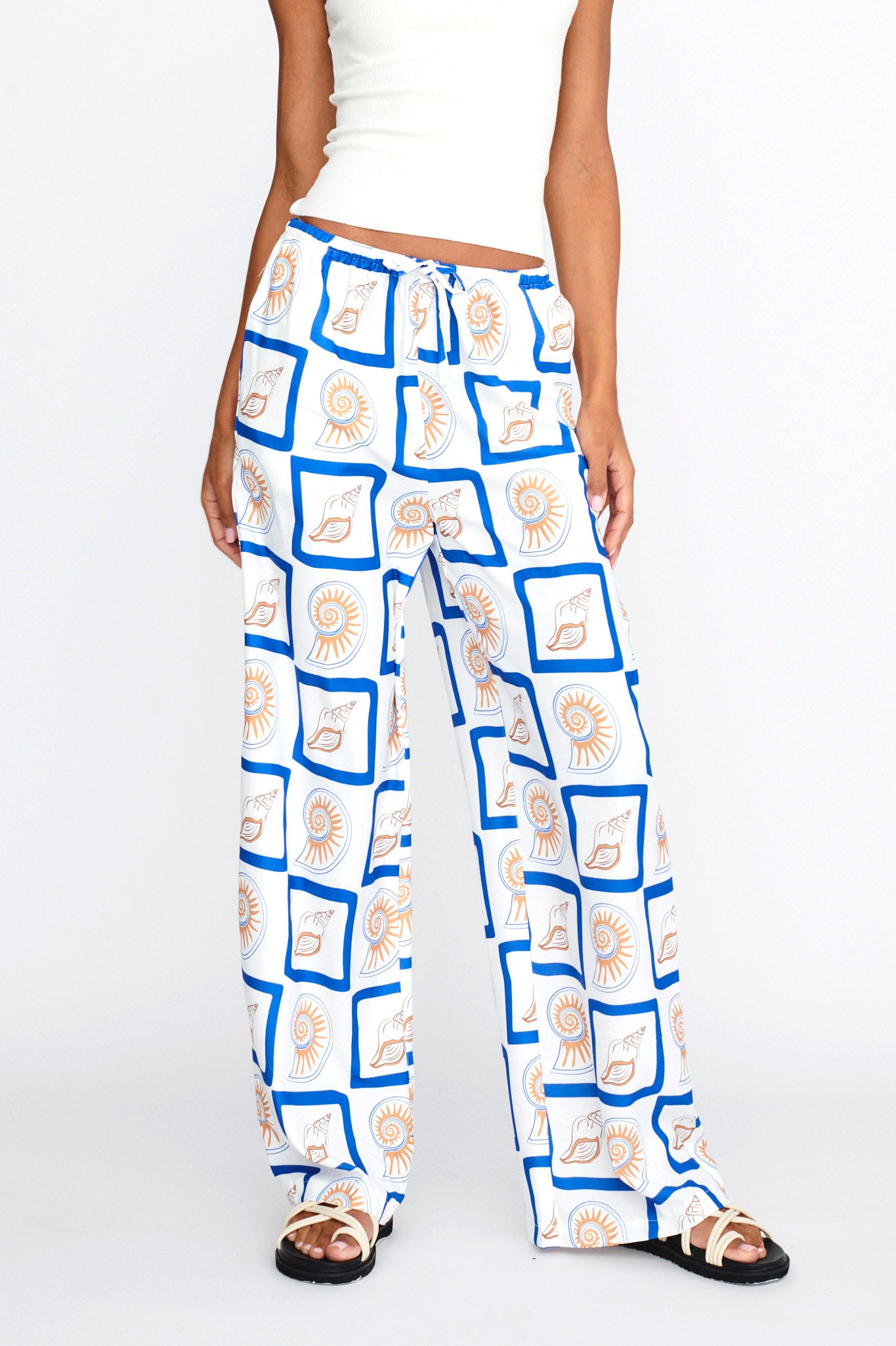 LOST IN LUNAR Zeni Pants Shell Print-Maymioy