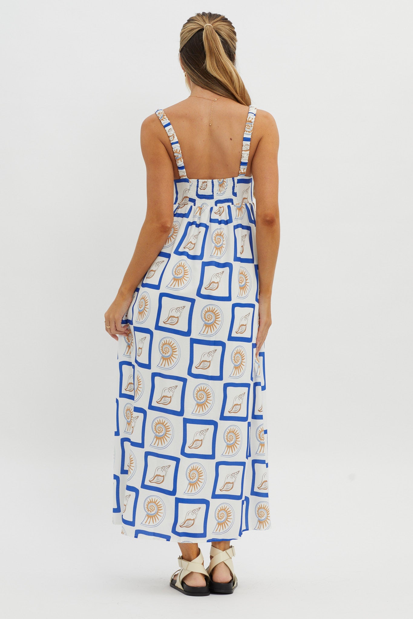 LOST IN LUNAR Katie Maxi Dress Shell Print-Maymioy