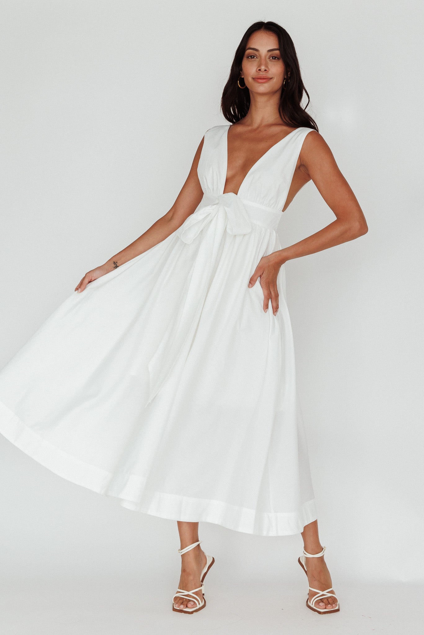 Indira Tied Bust Midi Dress Off White-Maymioy