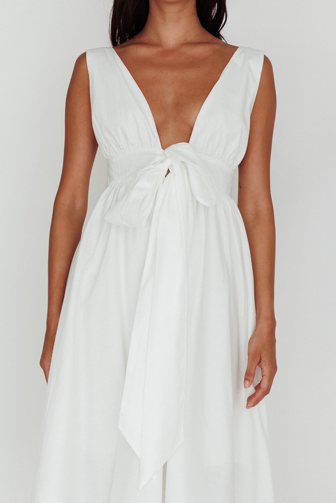 Indira Tied Bust Midi Dress Off White-Maymioy