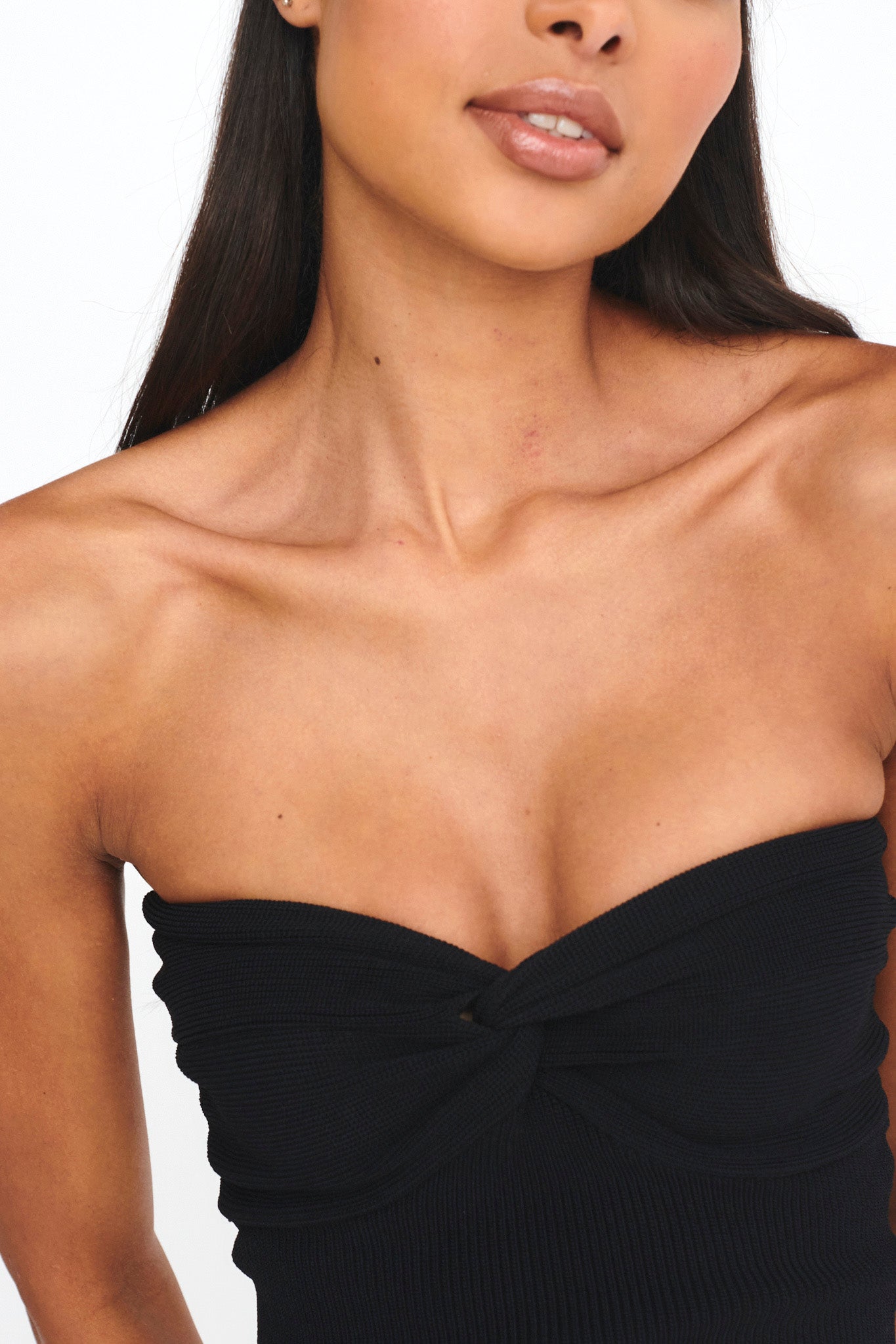 Teagan Strapless Ribbed Knit Top Black-Maymioy