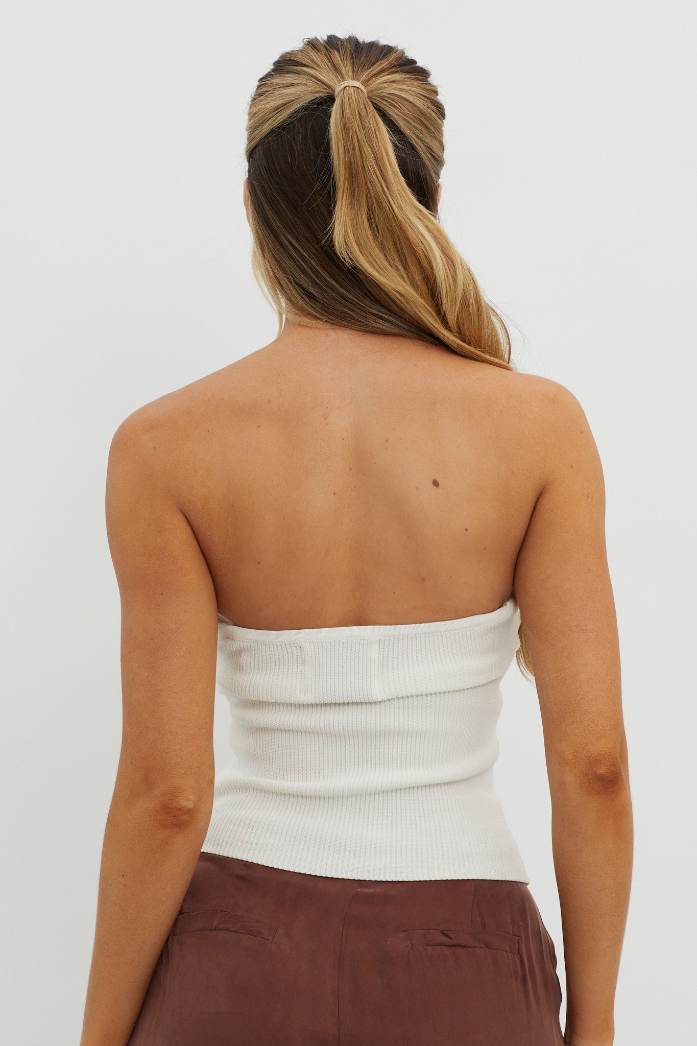 Teagan Strapless Ribbed Knit Top White-Maymioy