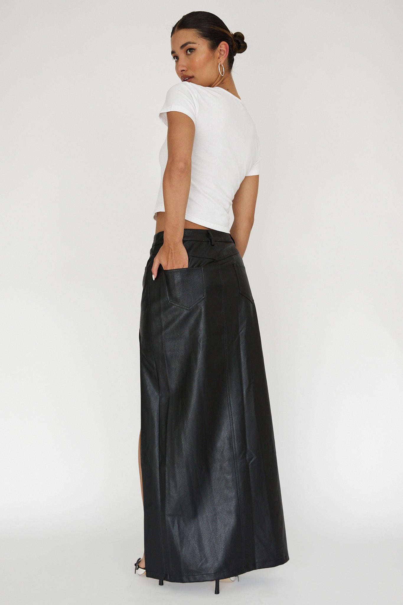 Tamille High Split Maxi Skirt Black-Maymioy