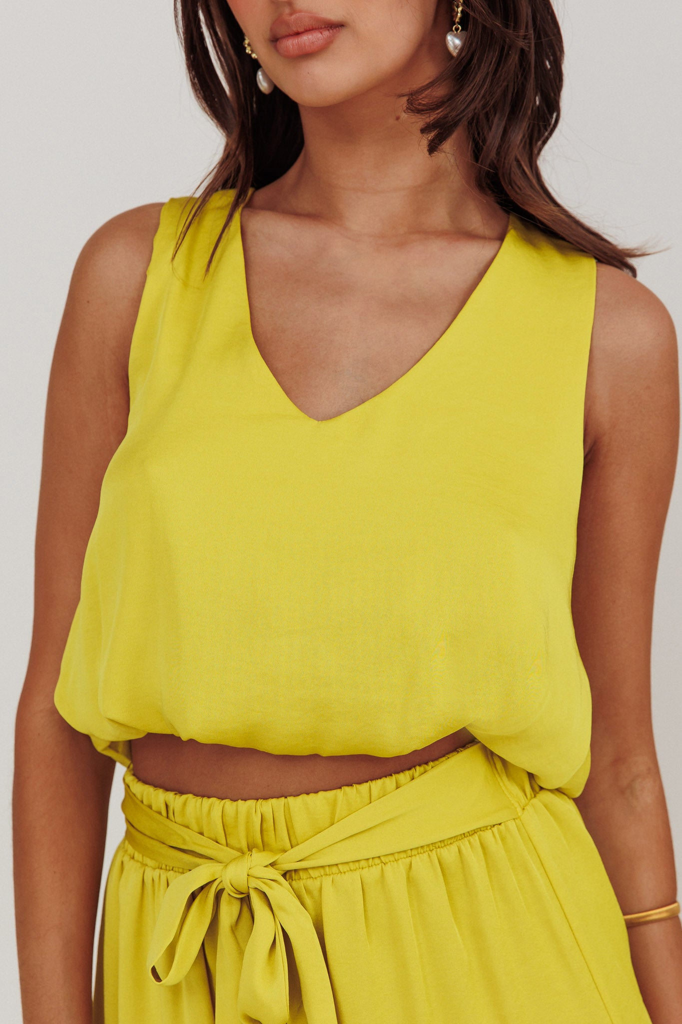 Mariposa Sleeveless Bubble Hem Top Chartreuse-Maymioy
